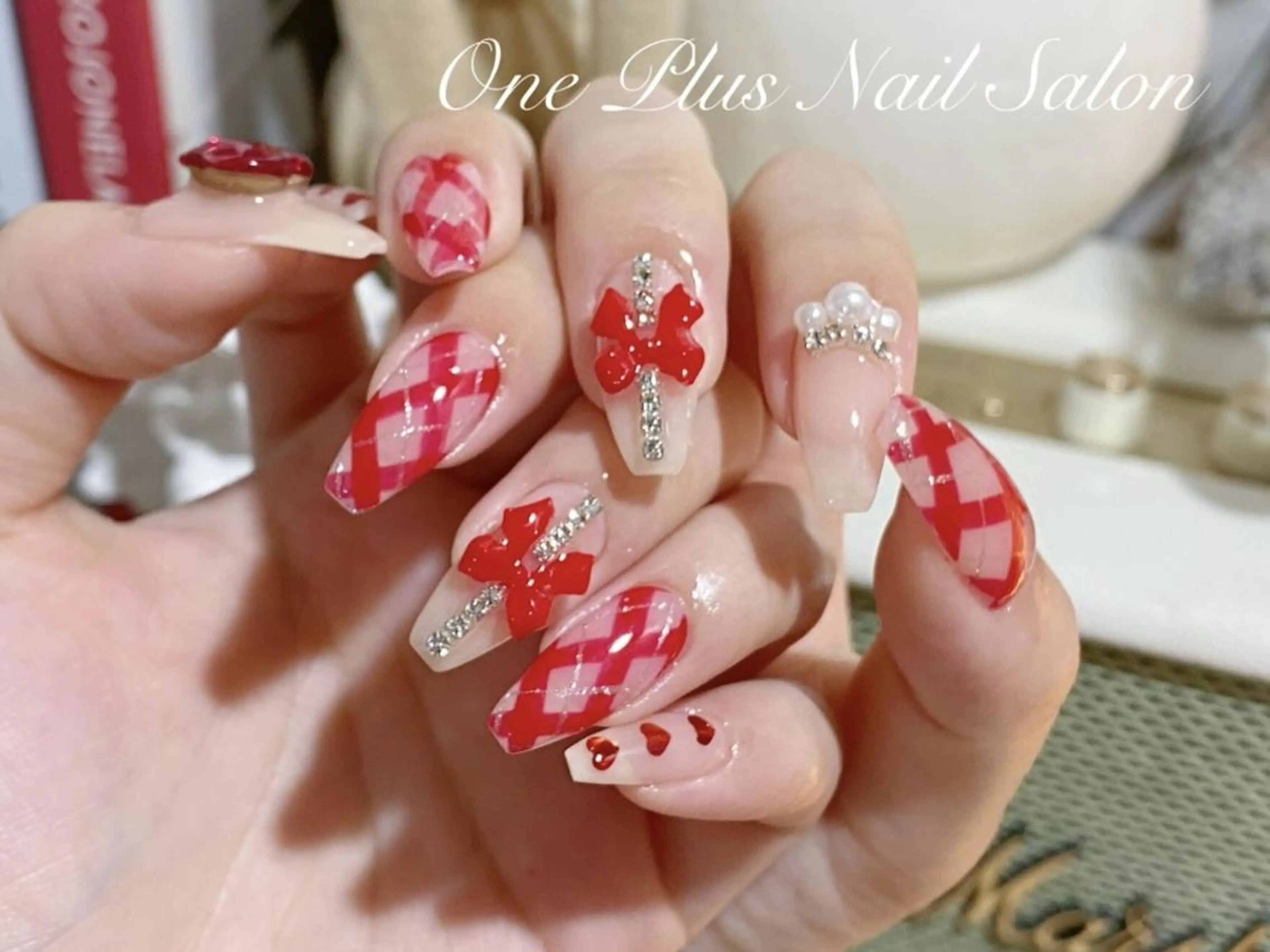 ネイル ジェルネイル キラキラネイル 韓国ネイル ラメ(グリッター) マグネットネイル haruka 🧸のネイルデザイン