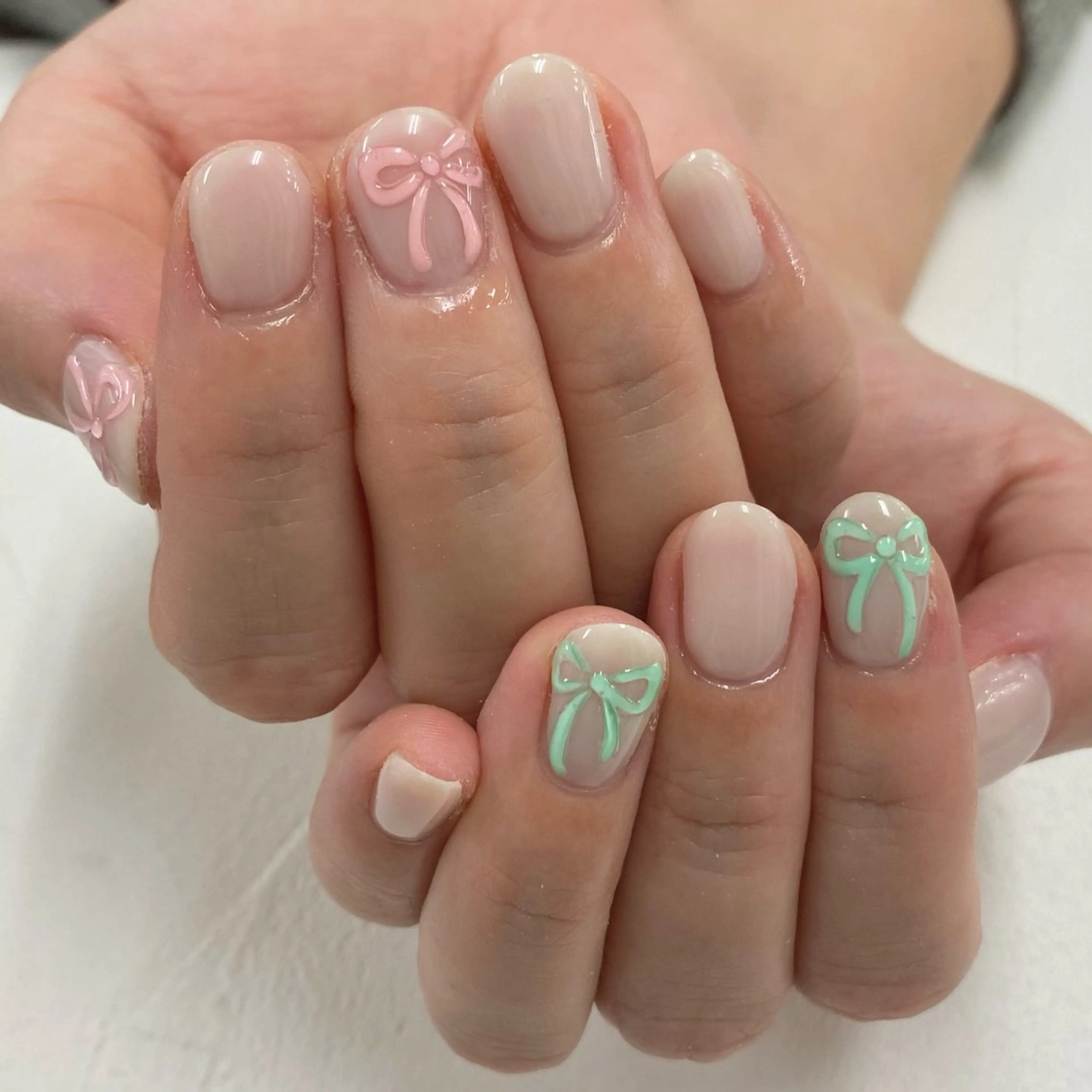 ネイル ぷっくりネイル リボン ハンドネイル NUMAZAWA KASUMIのネイルデザイン