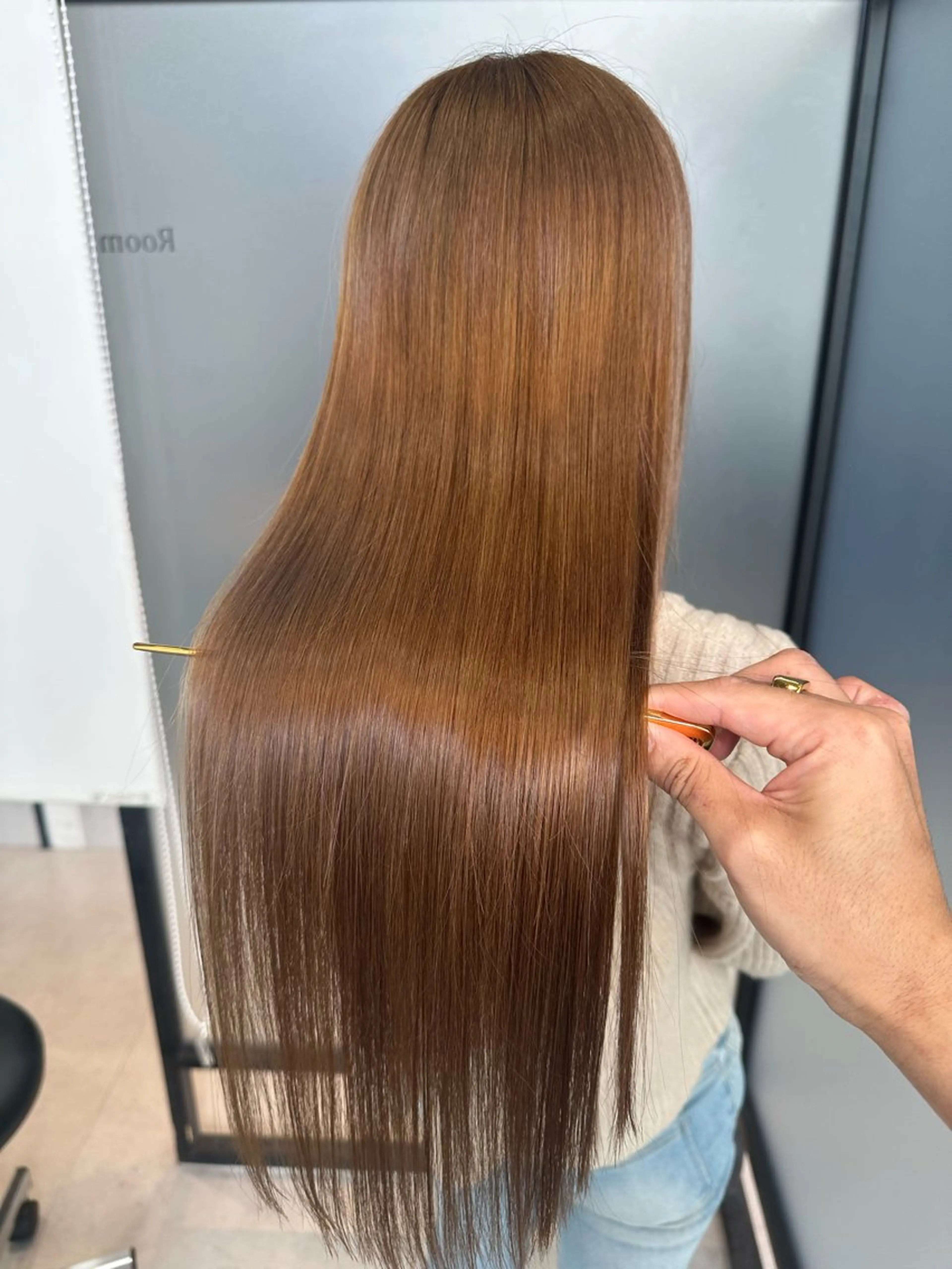 ロング SALOWIN心斎橋Suite店所属・洗っても取れない 髪質改善|OJIROのヘアスタイル