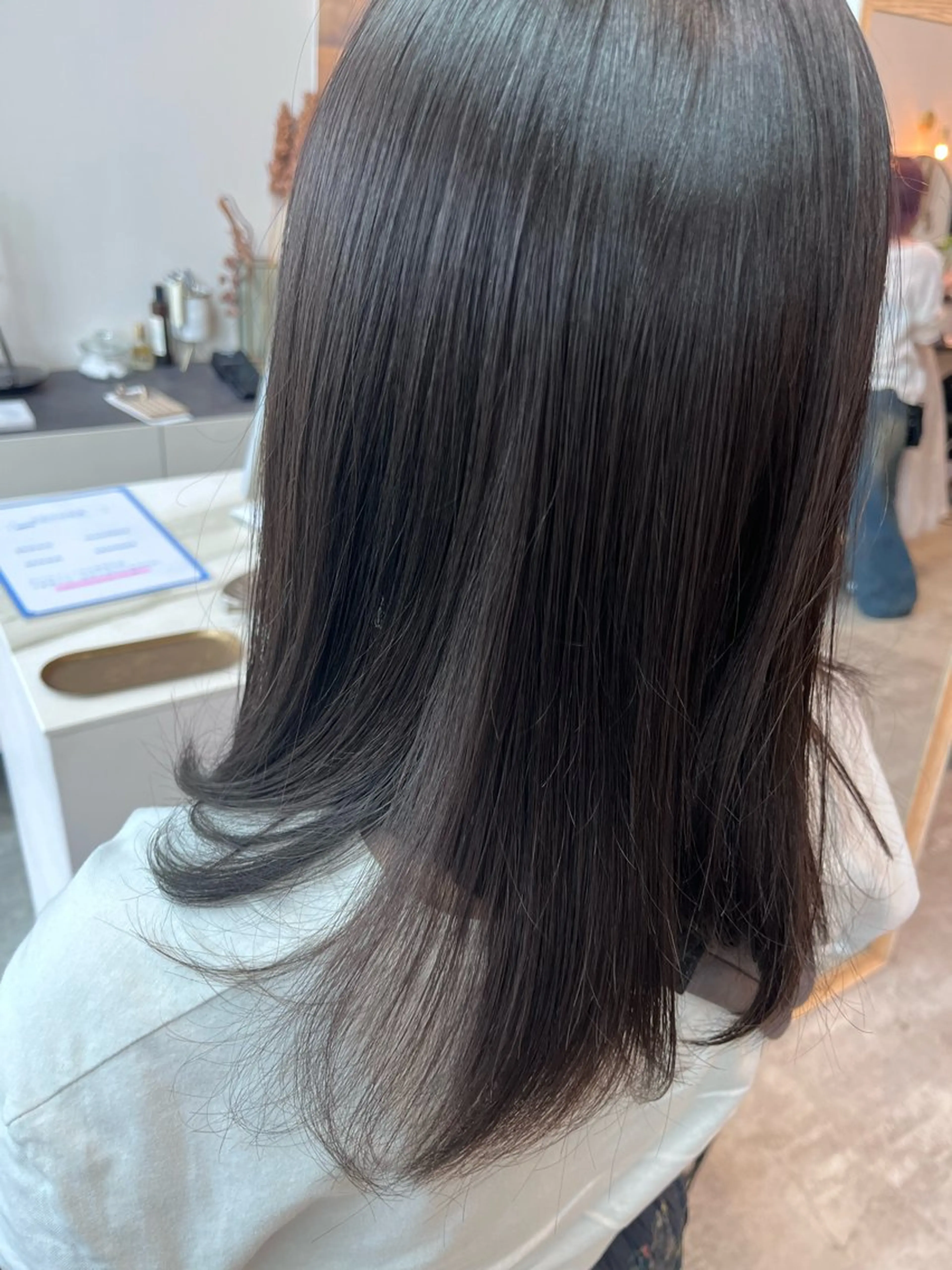 セミロング 垢抜け/イメチェン color🦩ちあきのヘアスタイル