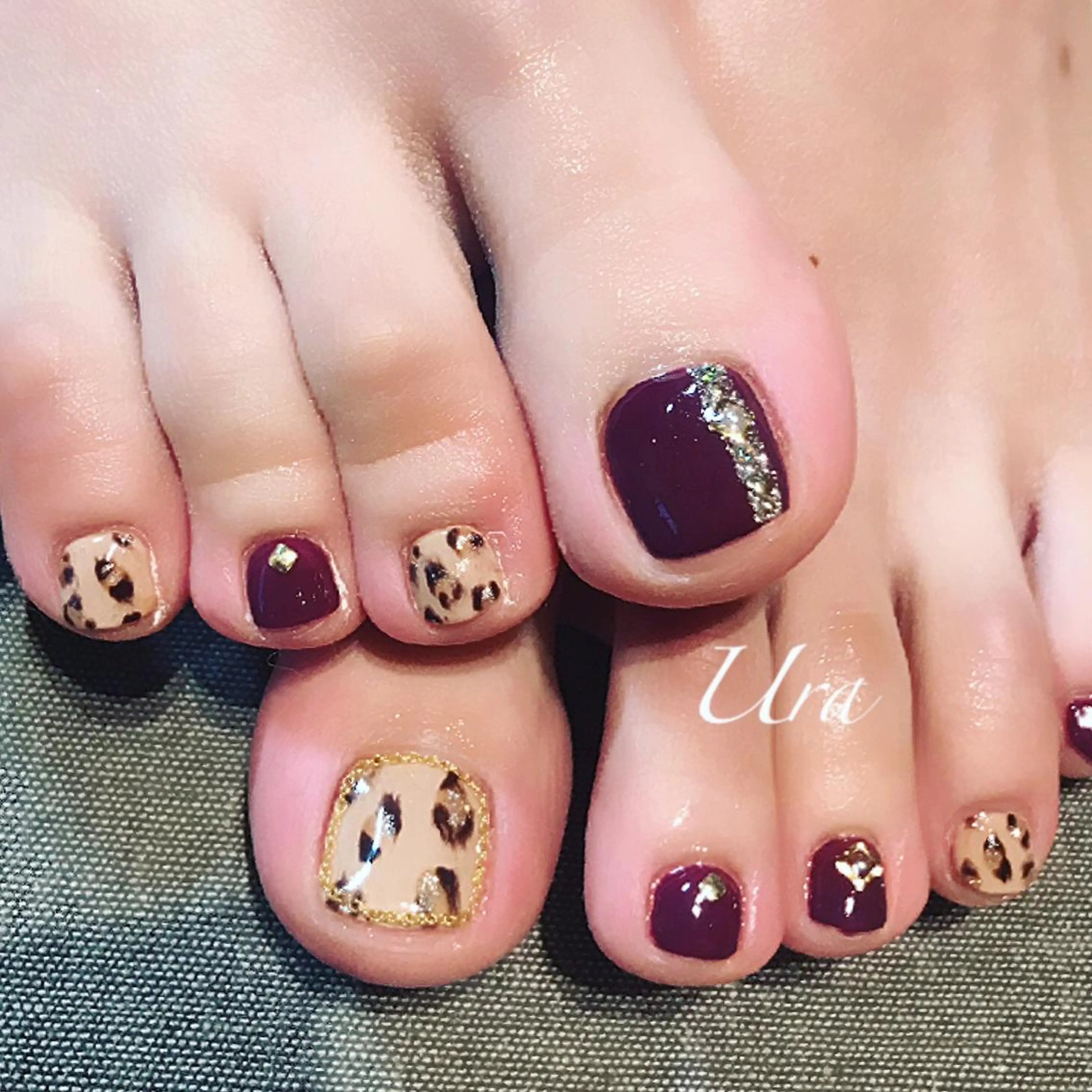 ネイル UrakoNail 《nail》のネイルデザイン