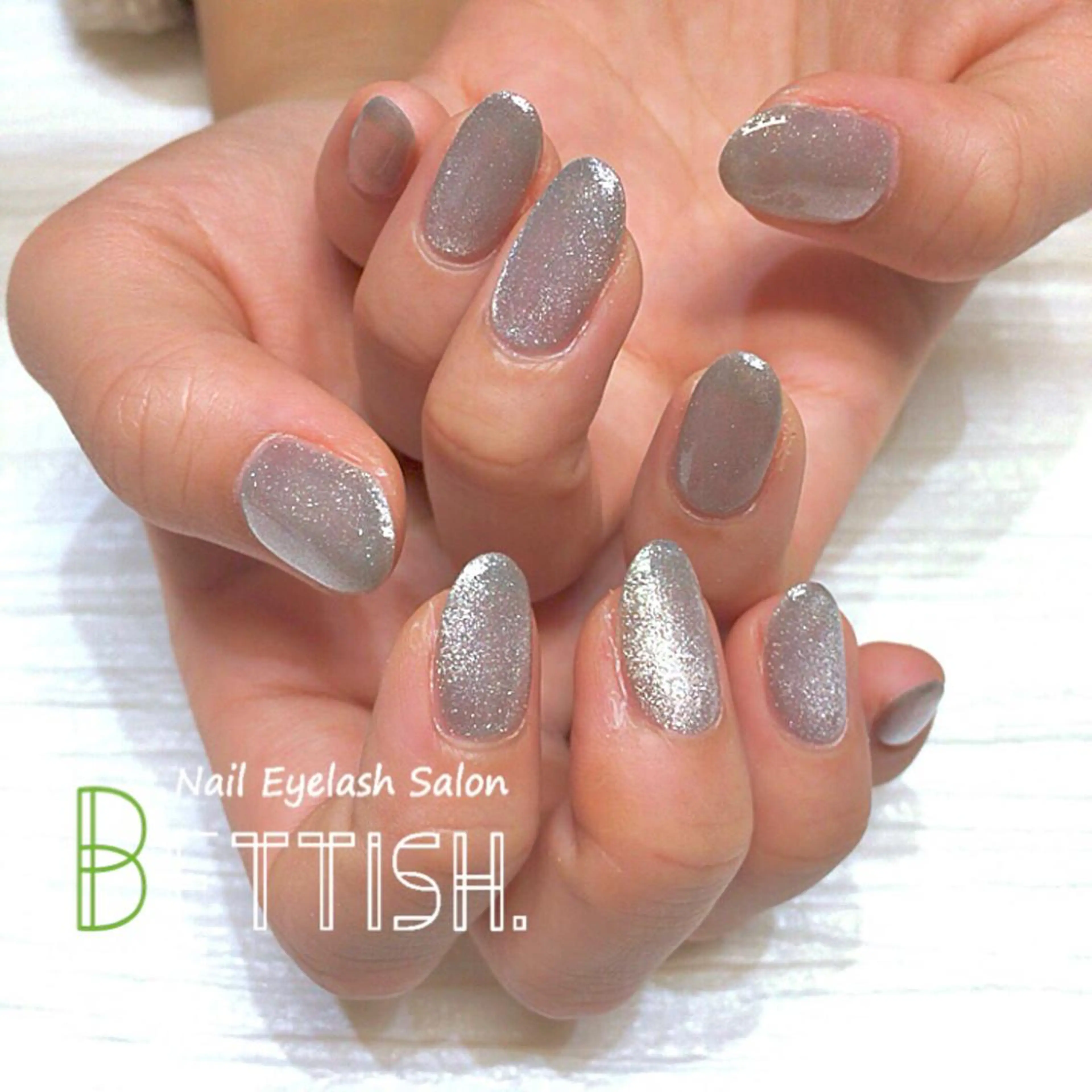 ネイル マグネットネイル シルバー BETTISH. KUMIKO☺︎︎のネイルデザイン