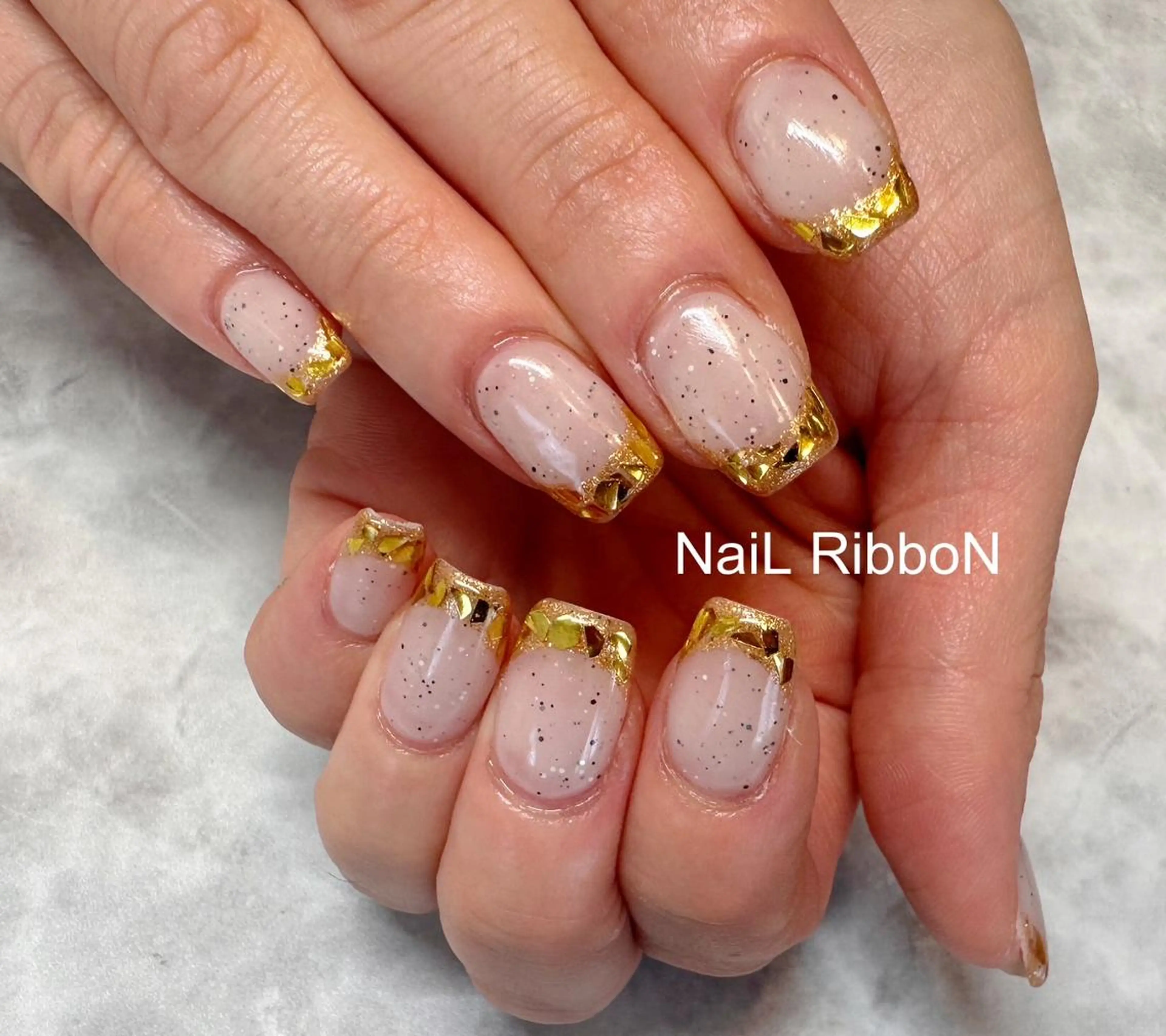 ネイル ネイルリボン 伊藤のネイルデザイン