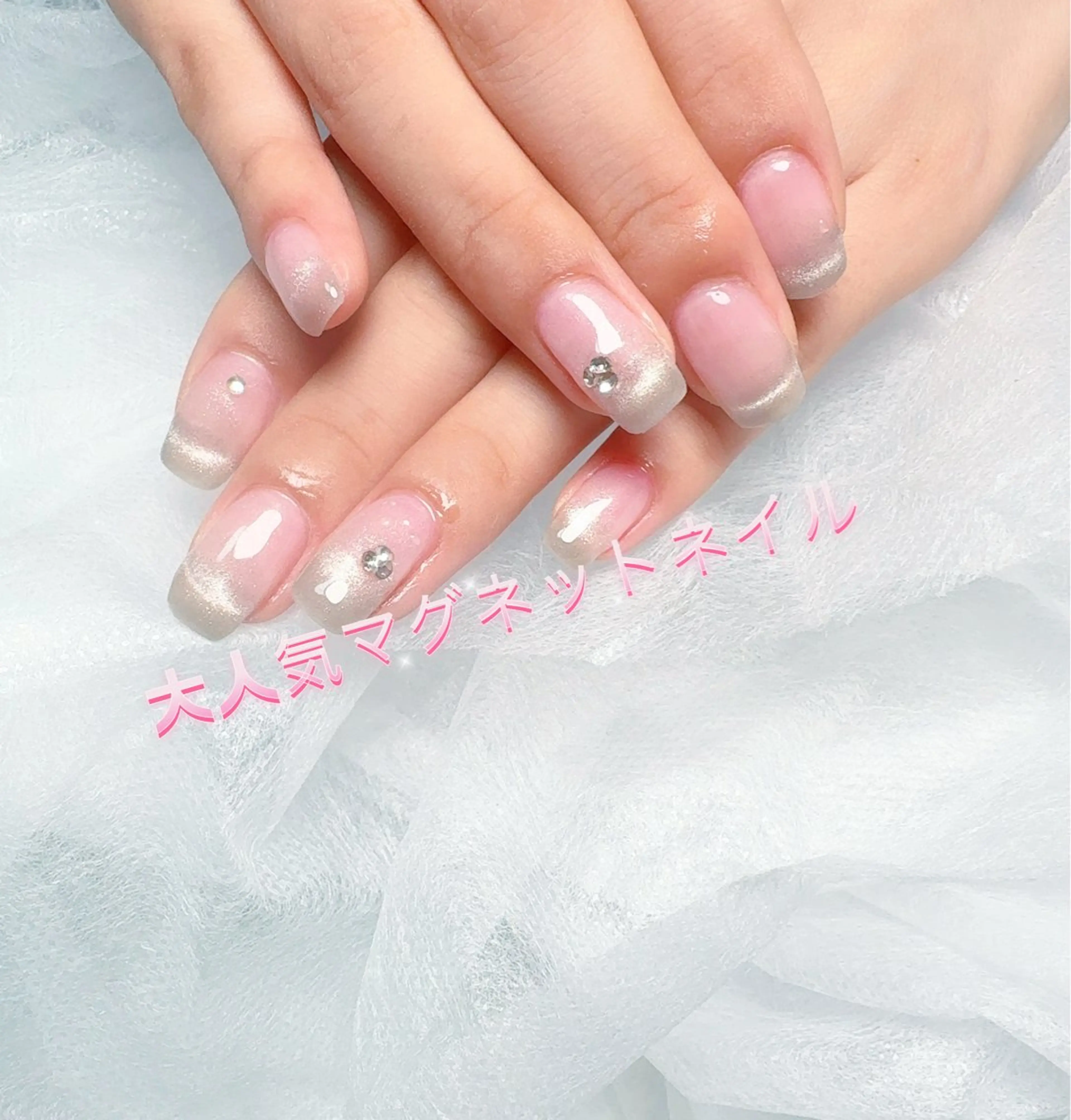 ネイル pink ladyサロン所属・べ にのネイルデザイン