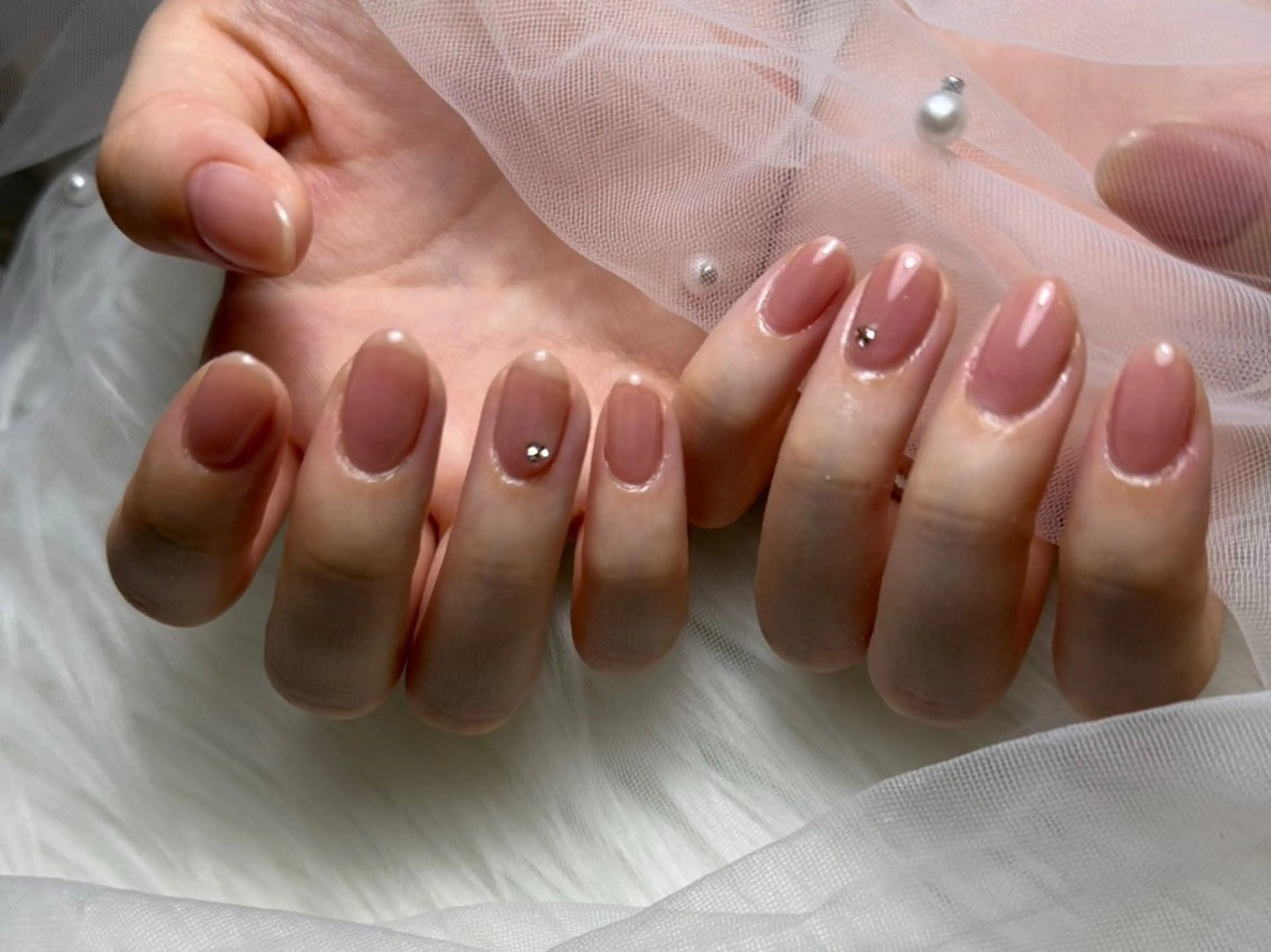 ネイル ワンカラーネイル ハンドネイル EmaNail天満橋店所属・EmaNail Risaのネイルデザイン