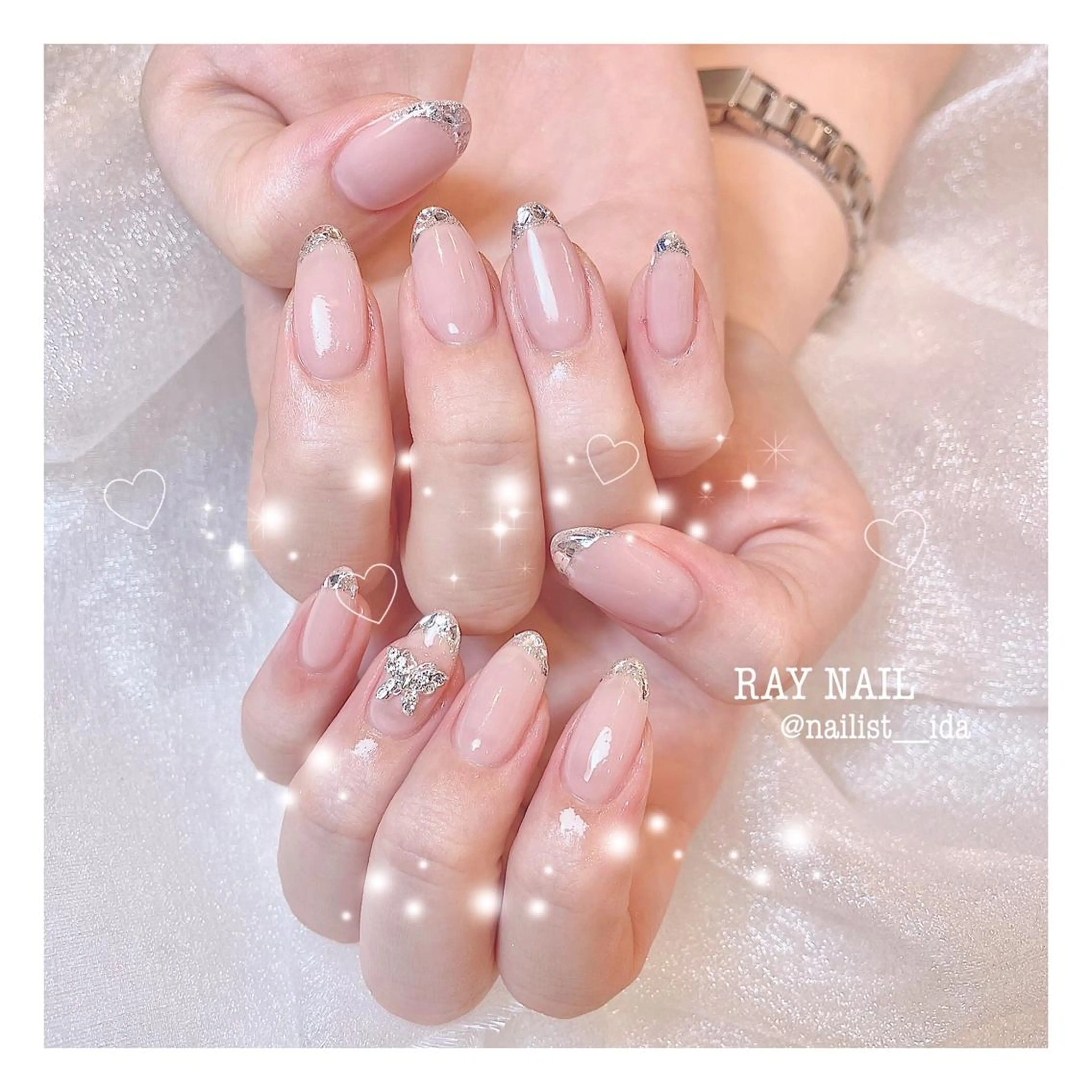 ネイル フレンチネイル ガラスフレンチ Arowa 伊田のネイルデザイン