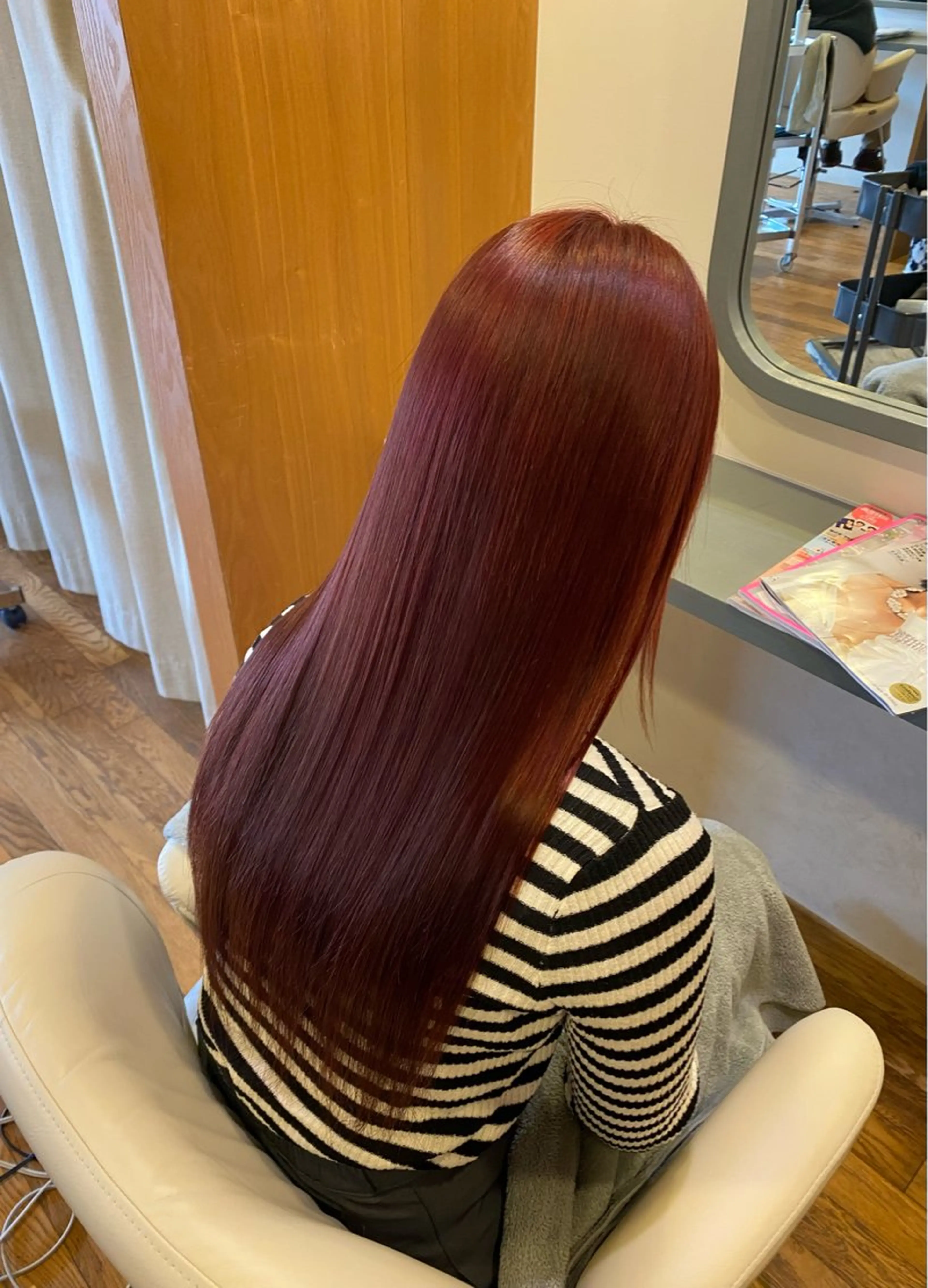 ロング ヘアカラー トリートメント Ludwig AIRIのヘアスタイル