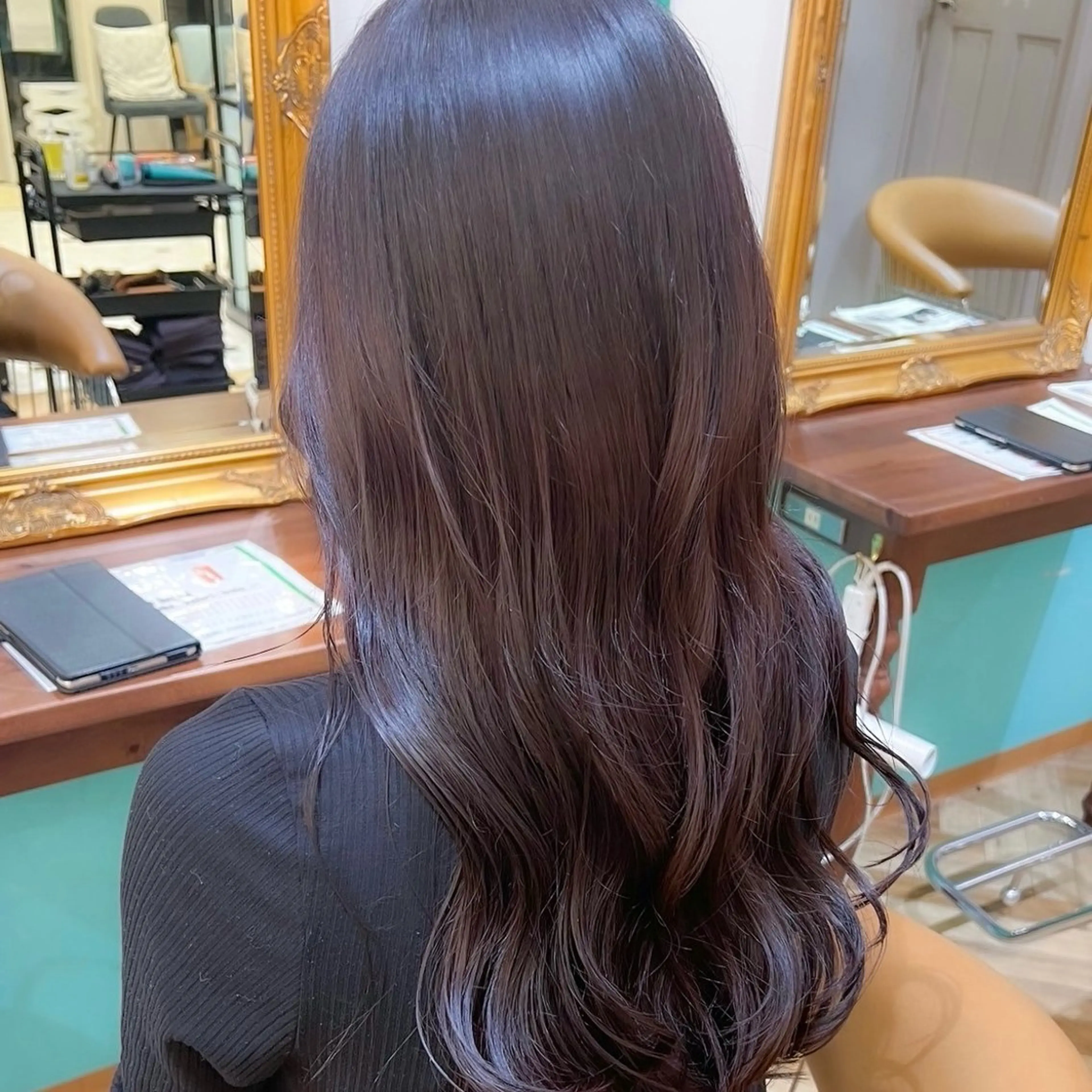 カラー 韓国ヘア/ ミラノのヘアスタイル