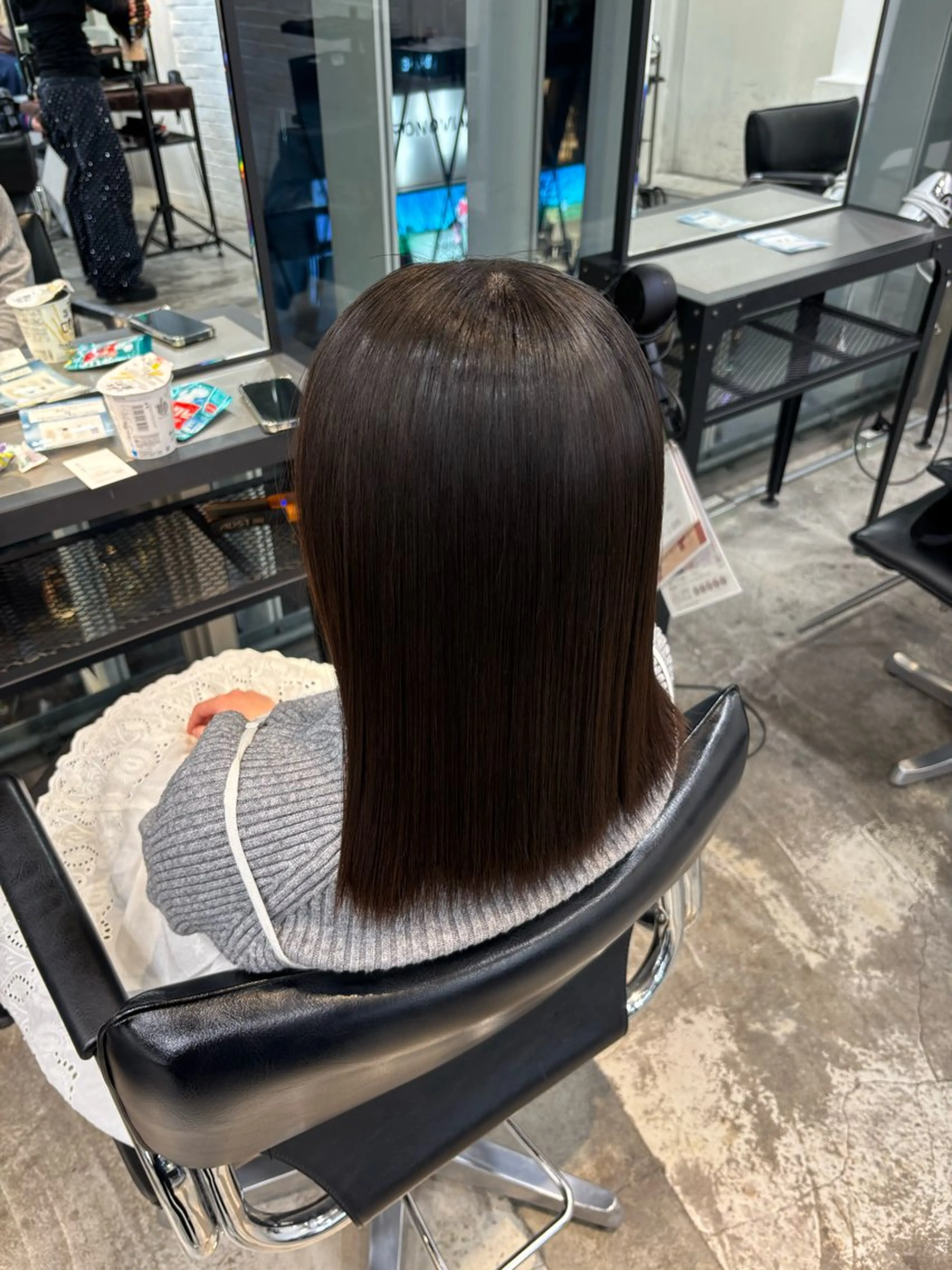 ミディアム カラー 縮毛矯正 トリートメント ダメージレスカラー 縮毛MISAKI🦋のヘアスタイル