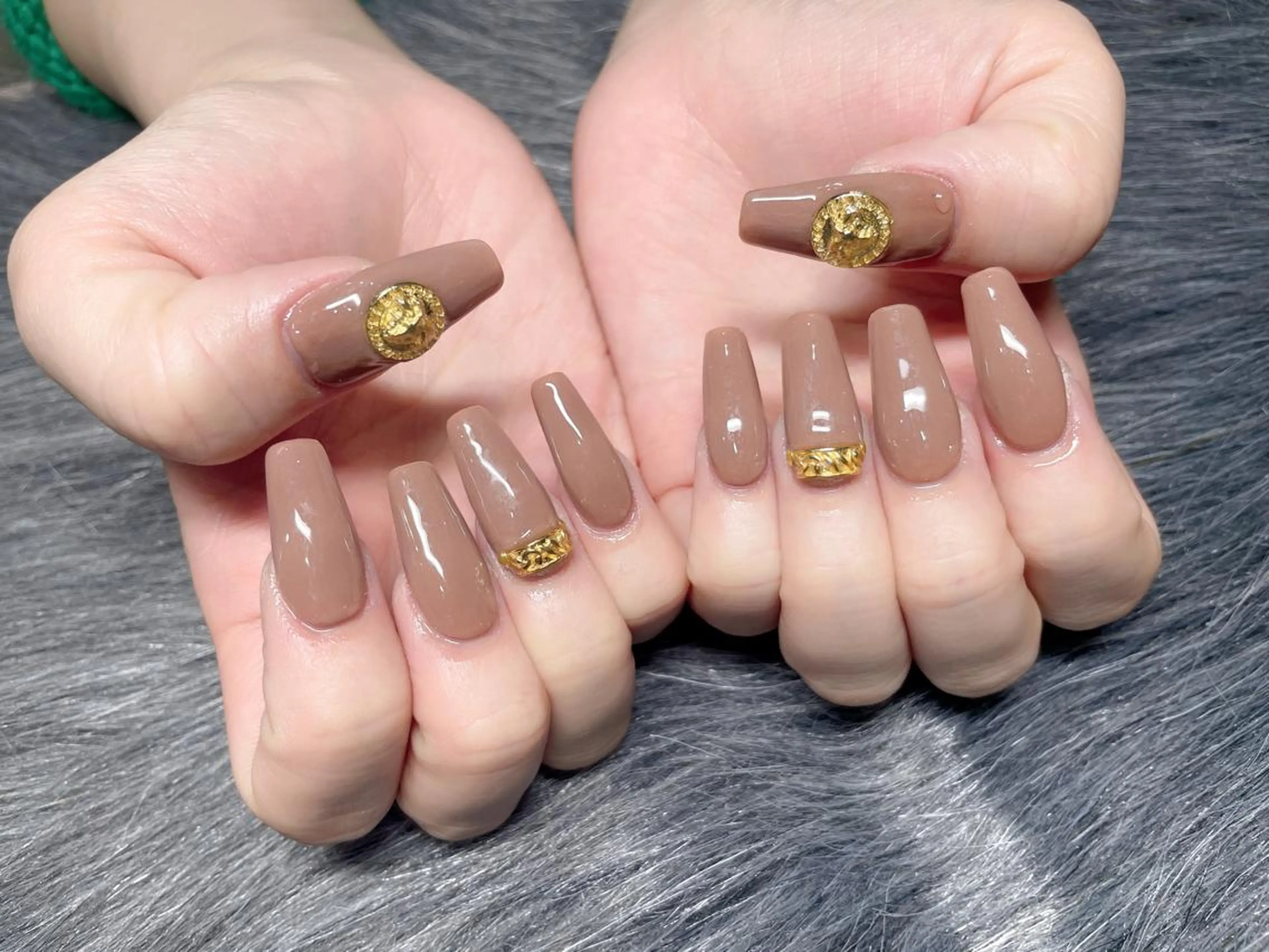 ミディアム ネイル 《LB》ラブリエ Nail&eyeのマツエク・マツパデザイン