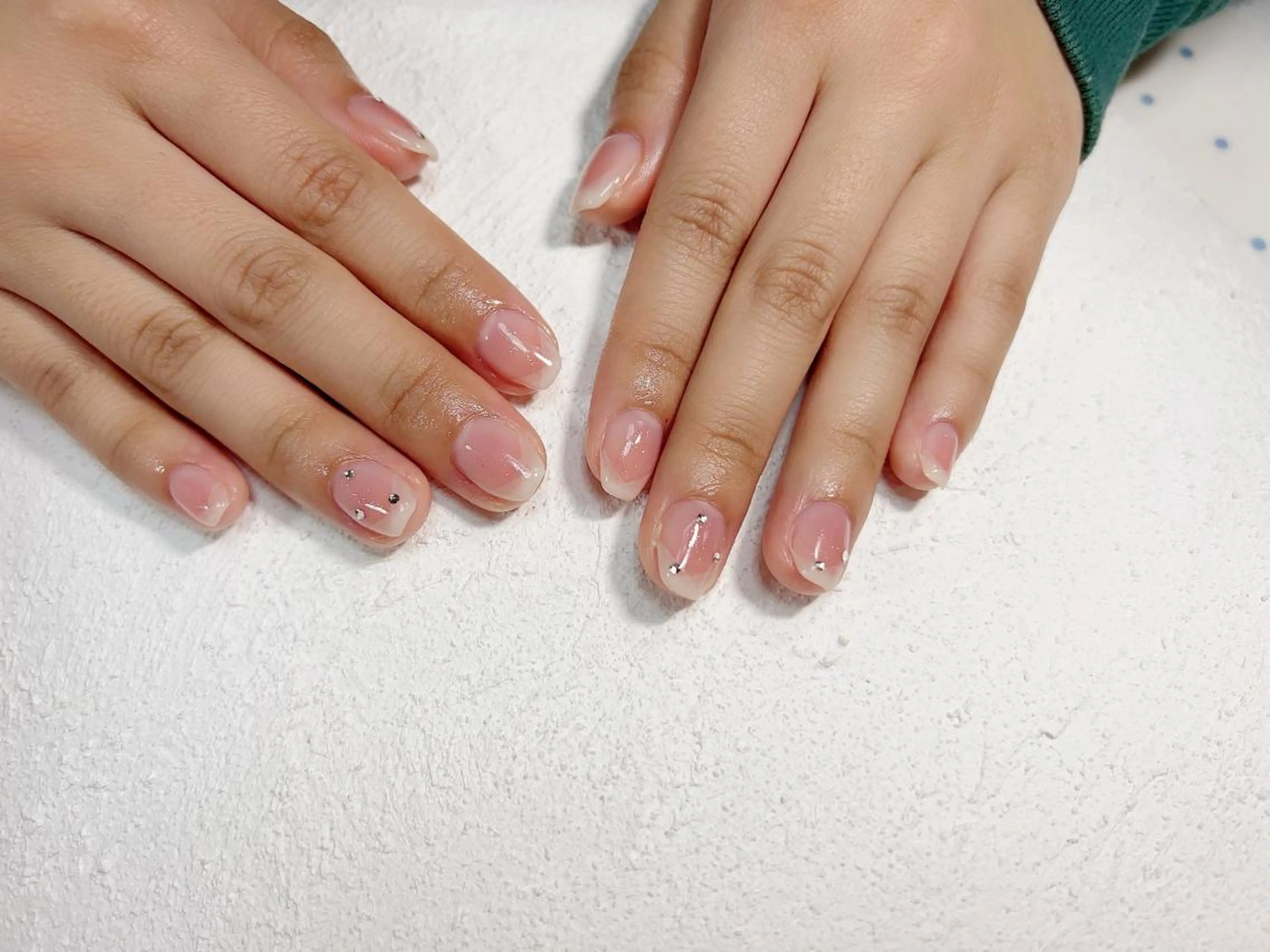 ネイル 持ち込み Regaro i.sのネイルデザイン