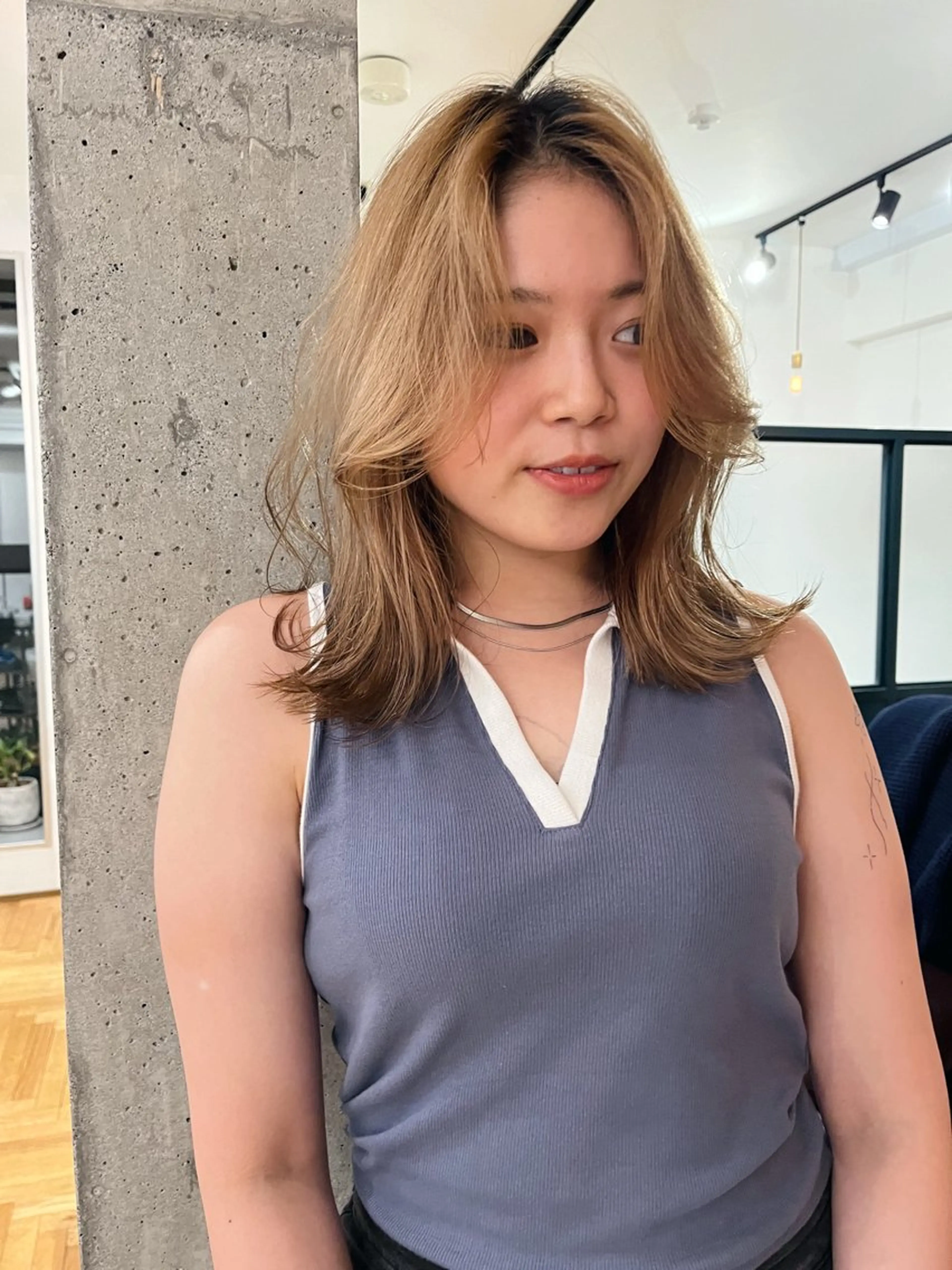 ミディアム くびれヘア 暖色/パーマ 🌼クニトウメイのヘアスタイル