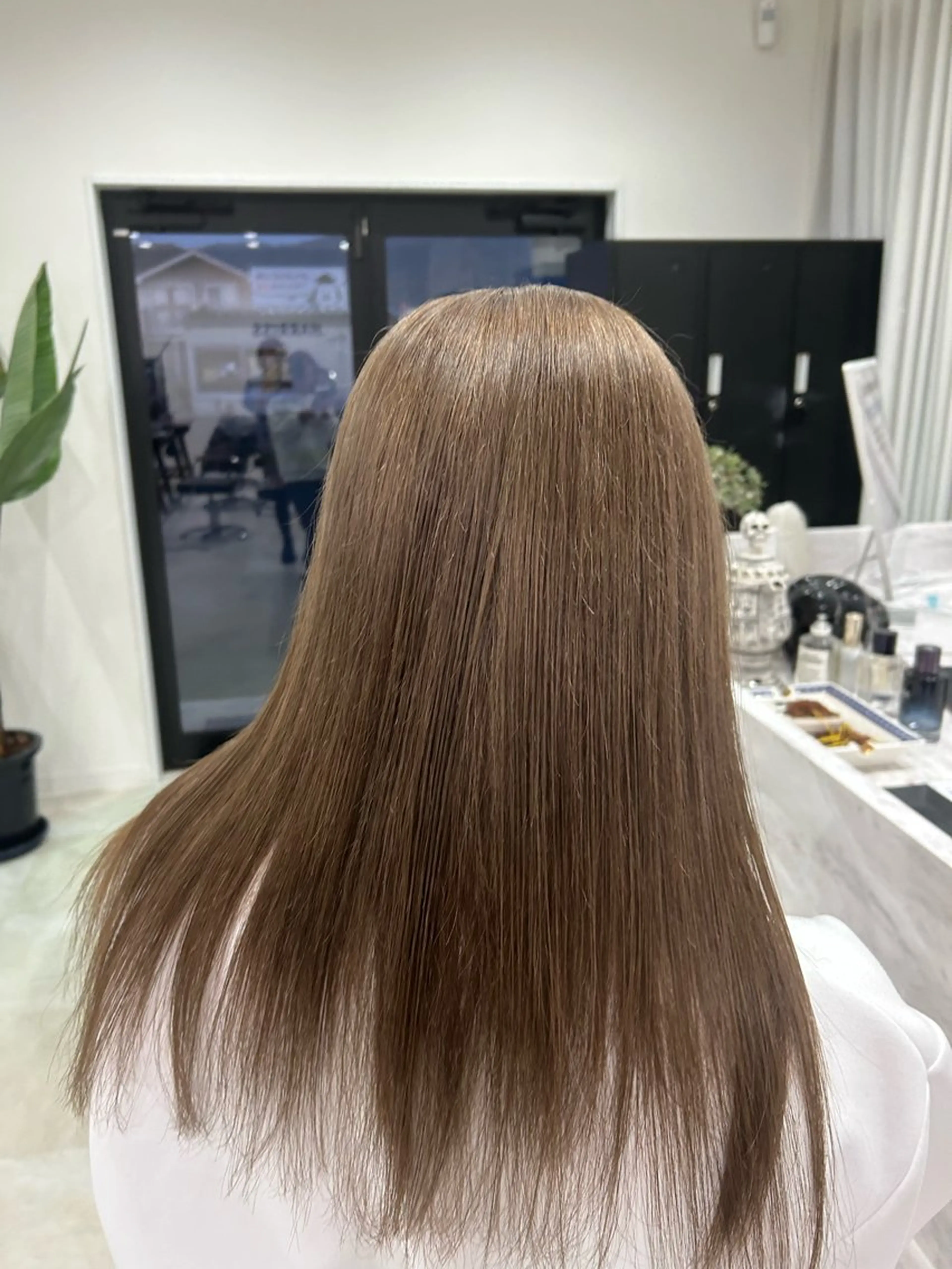 ロング カラー ブリーチ トリートメント .HARRISS所属・中司 愛理のヘアスタイル