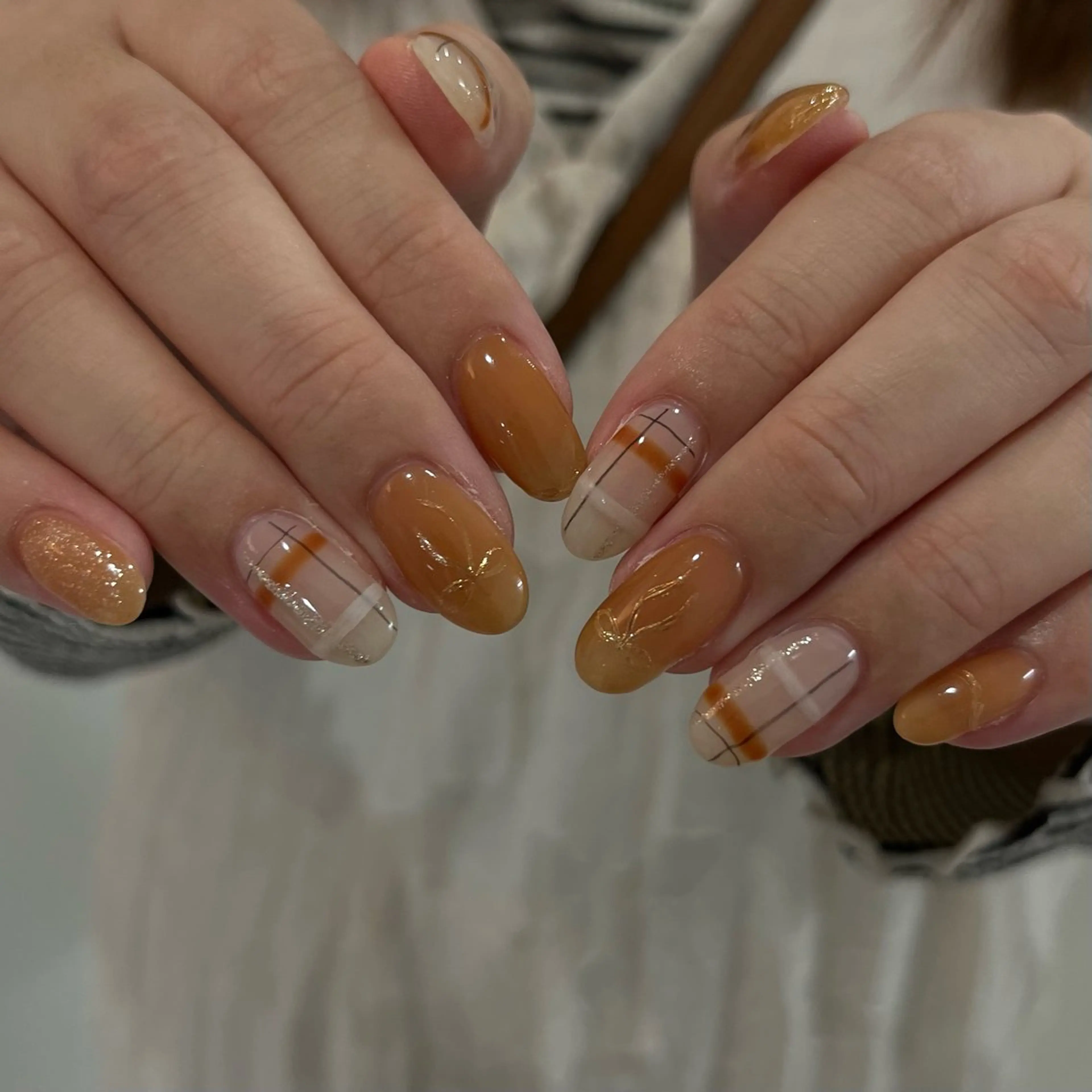 ネイル ハンドネイル Ray. ちゅるん系ニュアンスのネイルデザイン