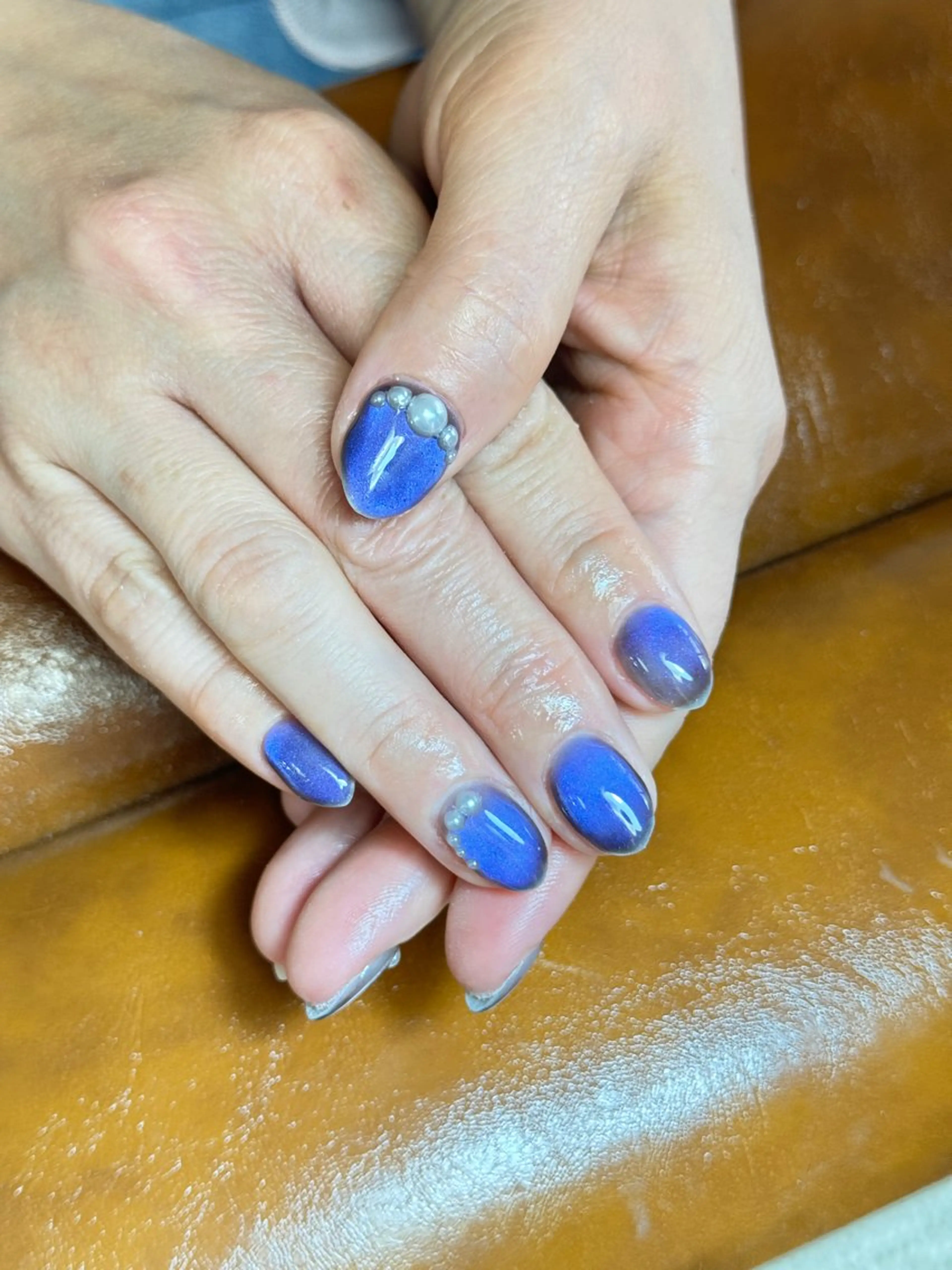 ネイル フットネイル ジェルネイル マグネットネイル 持ち込み ニュアンスネイル ミリ ネイルサロンのネイルデザイン