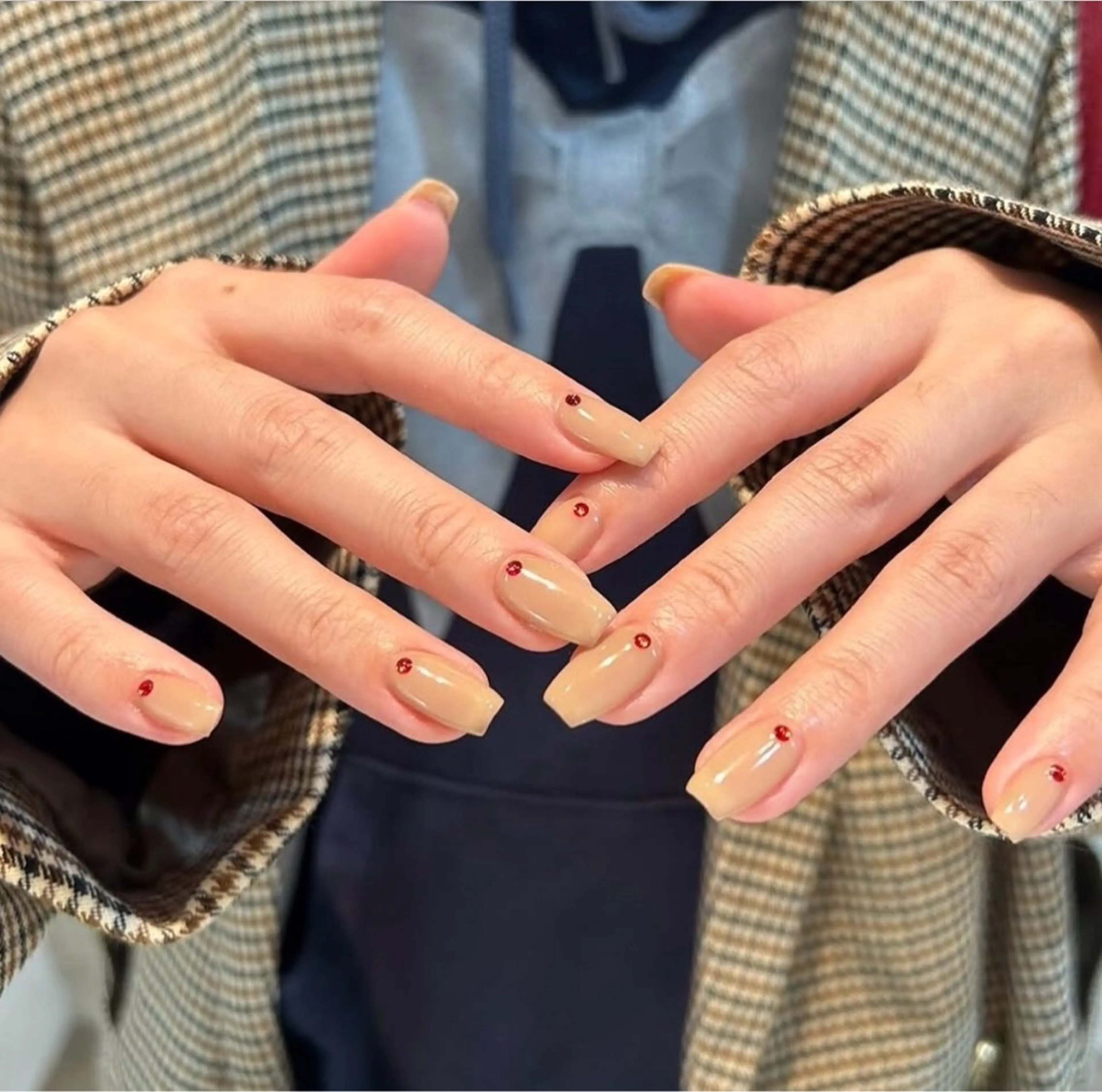 ネイル 長さ出し グラデーション キラキラネイル 韓国ネイル ラメ(グリッター) ハンドネイル ハンドケア Chisa Nail Studio所属・チ サのネイルデザイン