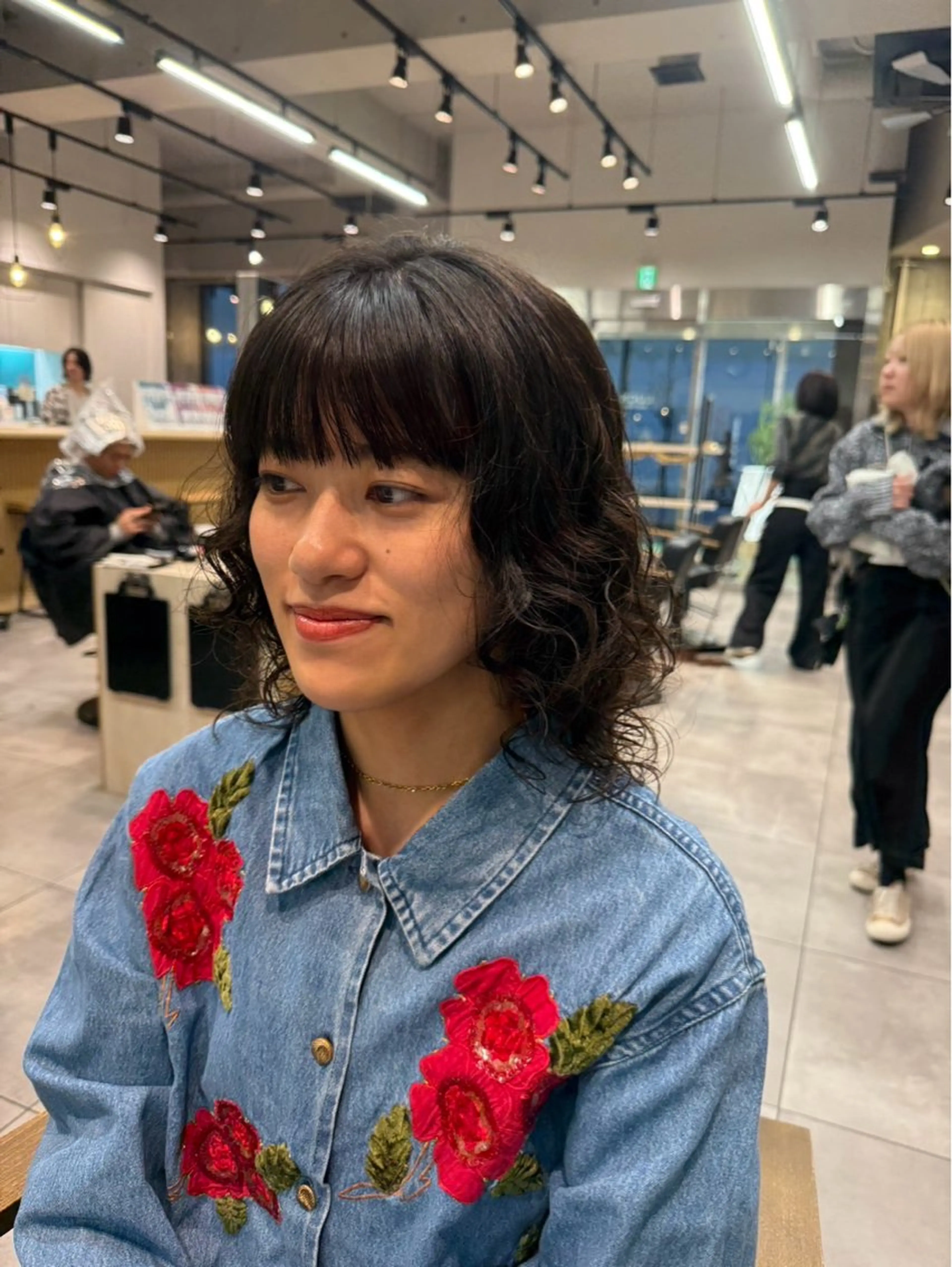 ミディアム カット パーマ ショート・ボブ 🌈chinaのヘアスタイル