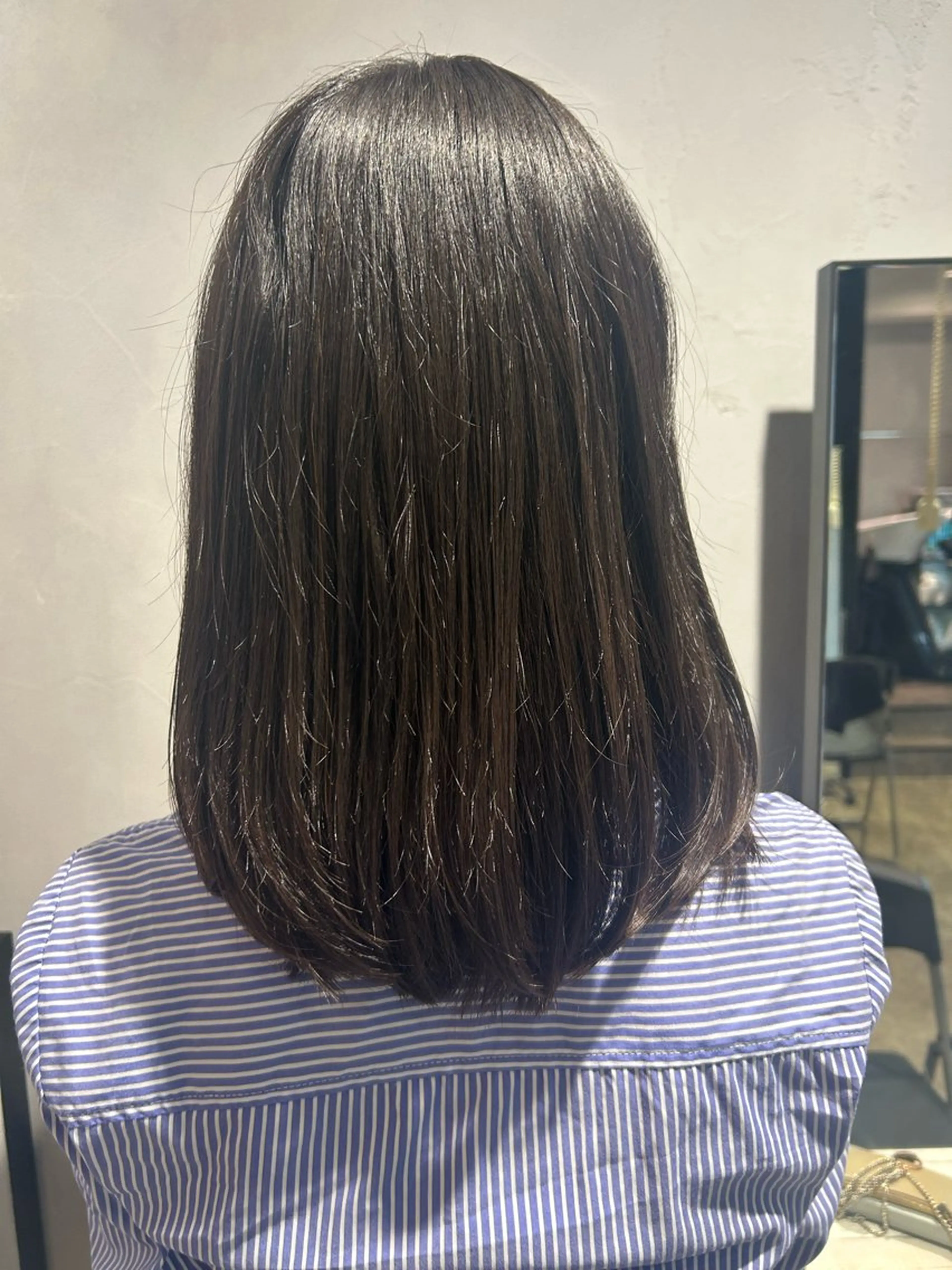 セミロング カラー ITbyALBUM藤沢店所属・IT by ALBUM立川のヘアスタイル