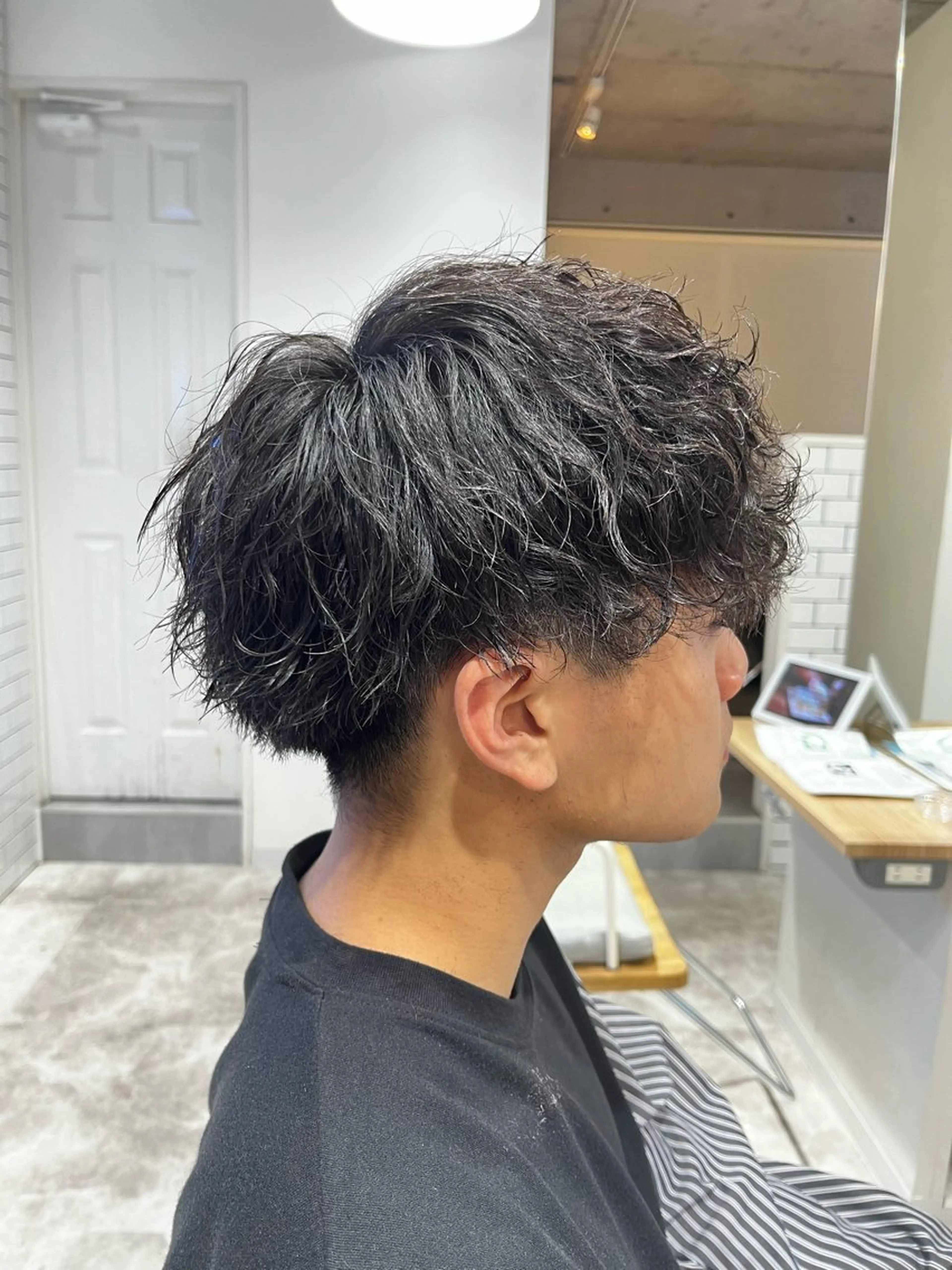 ショート パーマ メンズ メンズパーマ ツイストスパイラルパーマ 波巻きパーマ スパイラルパーマ メンズカット ﾊﾟｰﾏ/稲葉のヘアスタイル