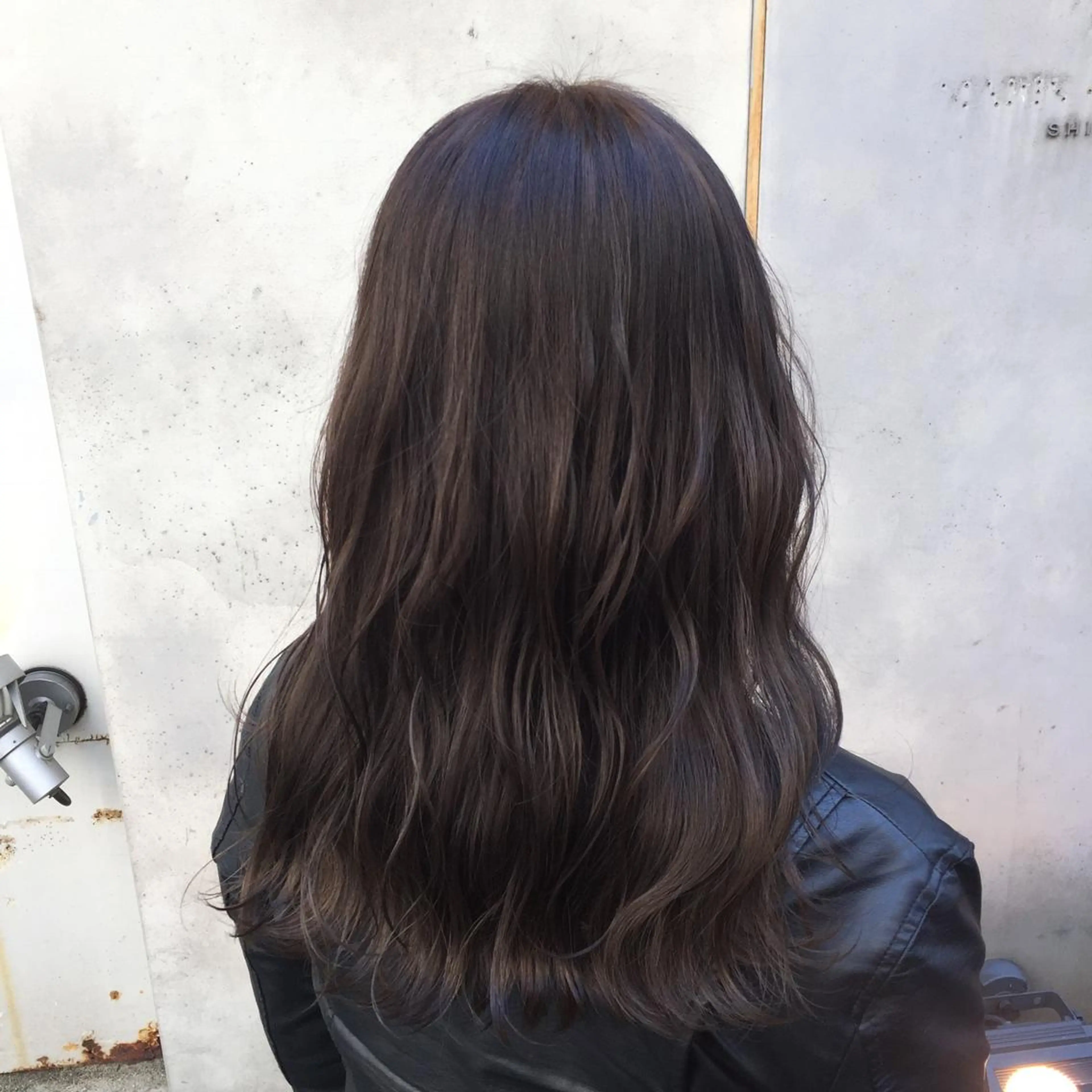 セミロング カラー ヘアアレンジ 透明感カラー ヘアカラー coubou所属・mayu .のヘアスタイル