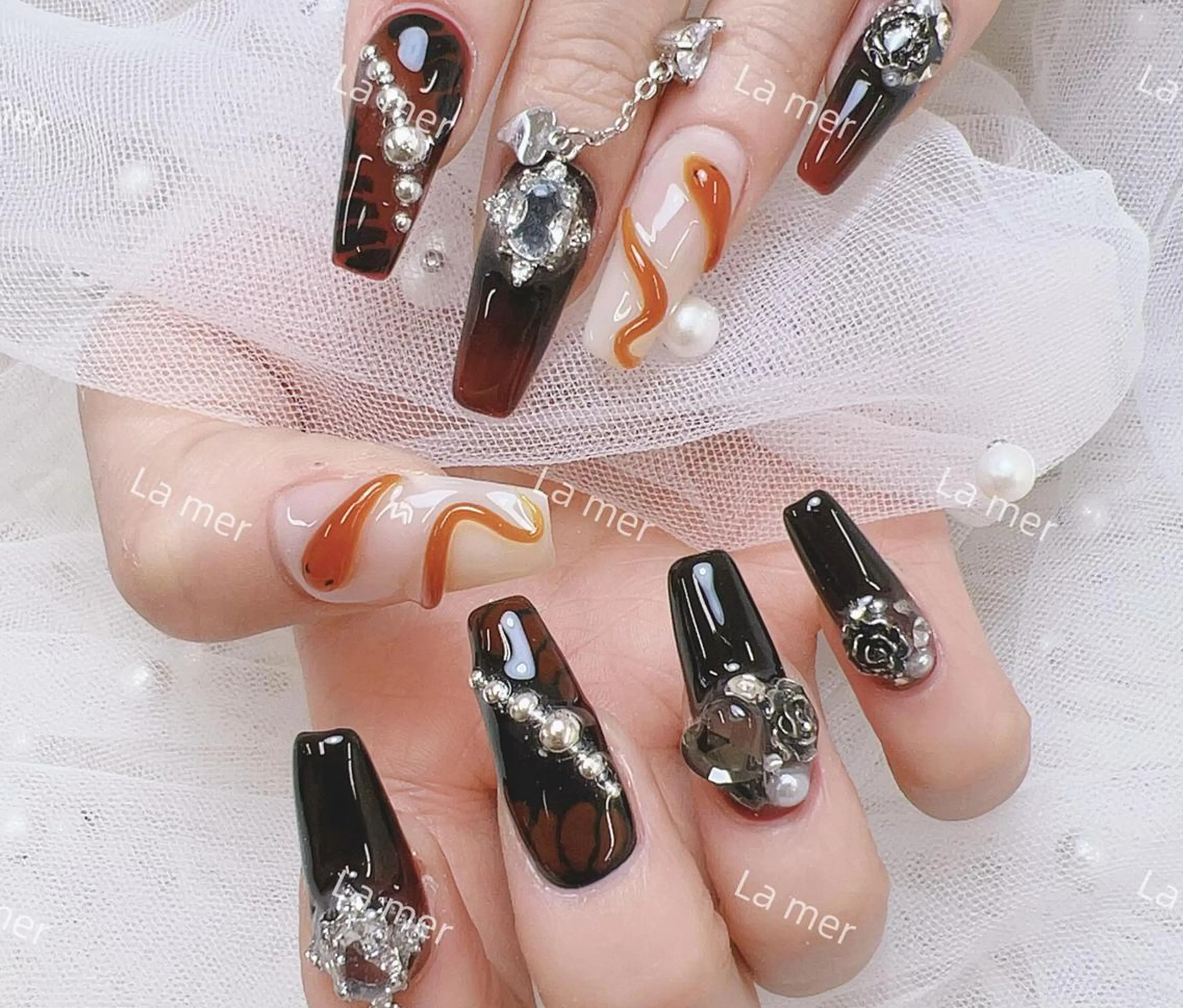 ネイル ✨荒木 🌙のネイルデザイン