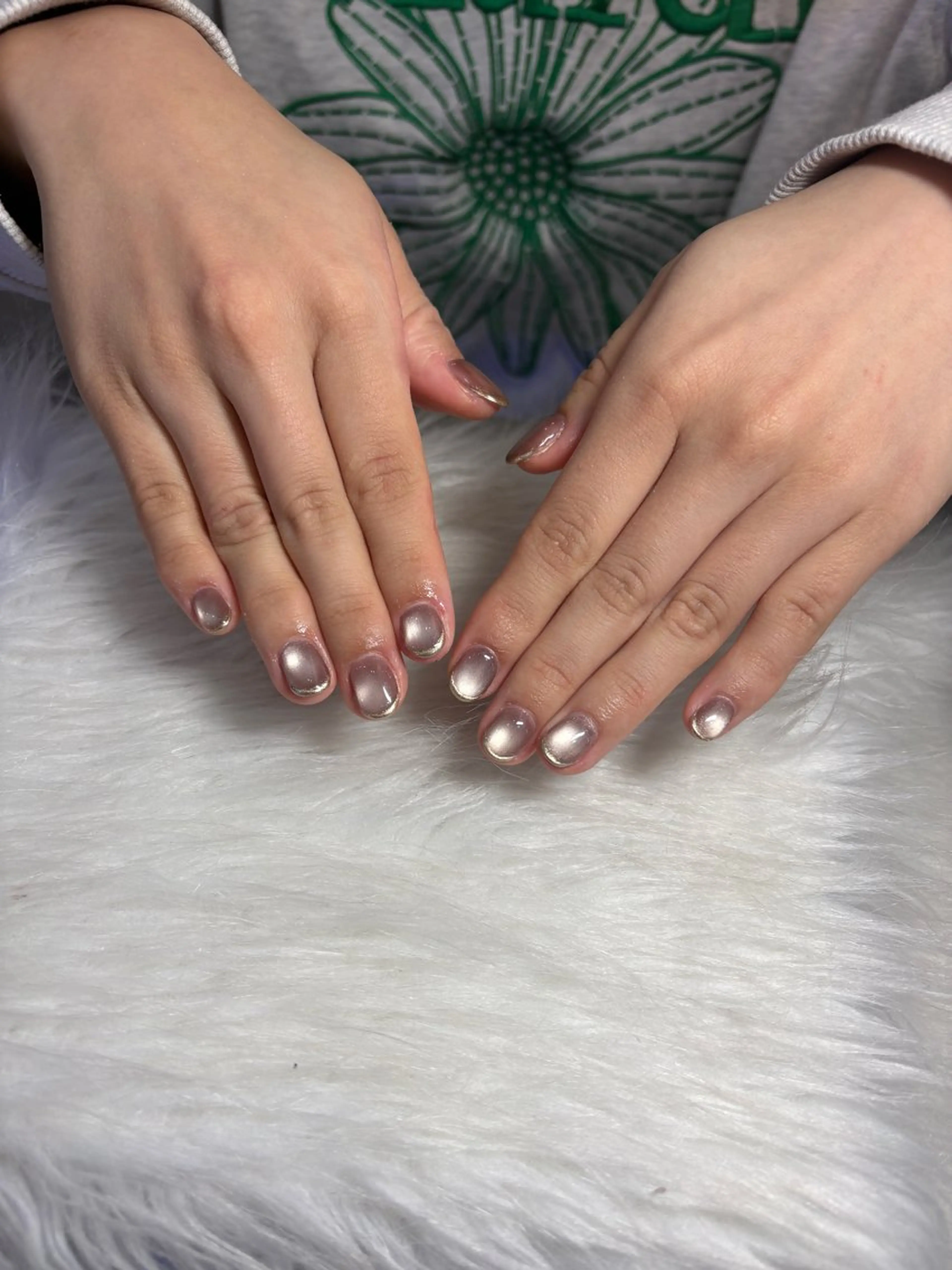 ネイル ハンドネイル LAVISH manaのネイルデザイン