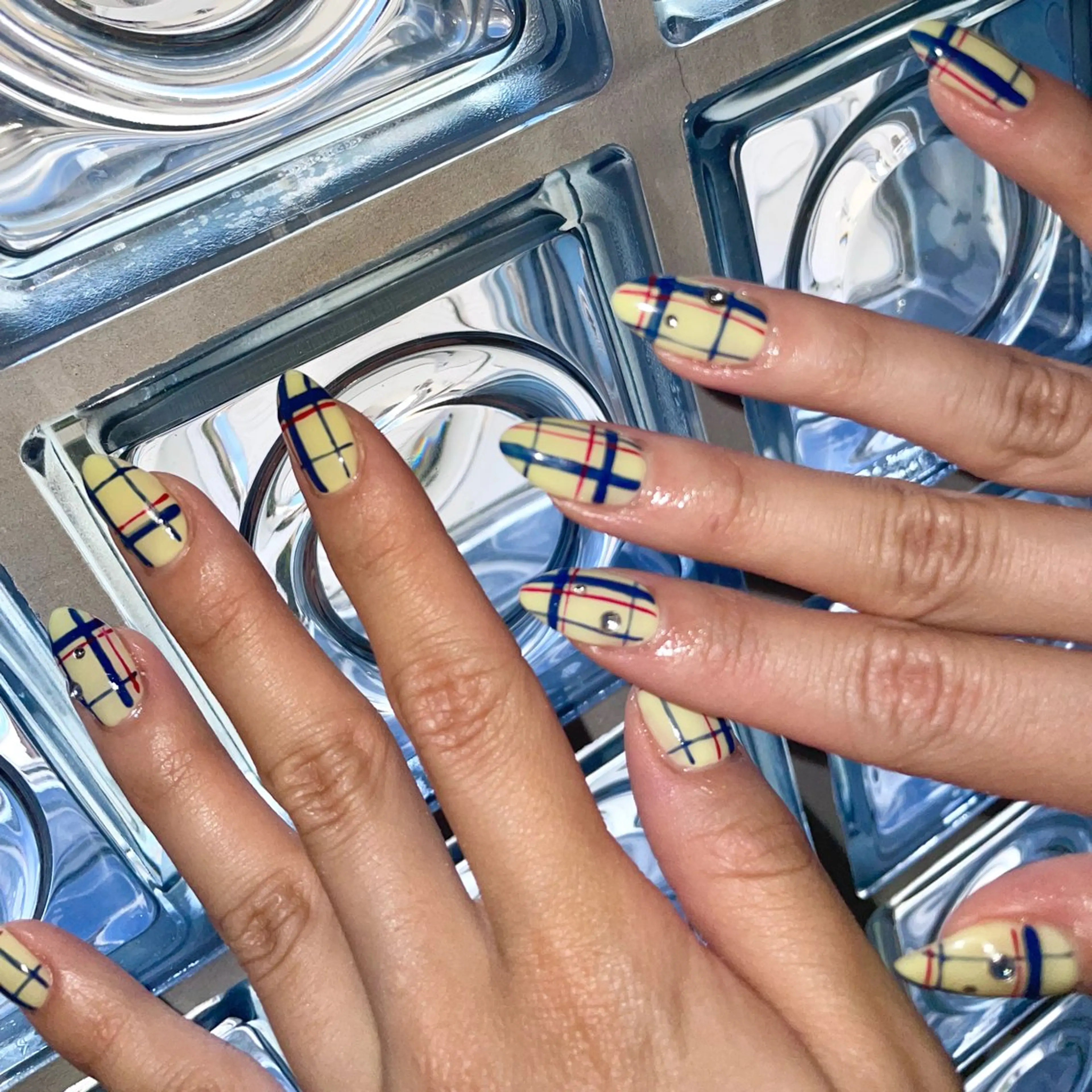 ネイル ハンドネイル Nail ヌシん家 AKANEのネイルデザイン