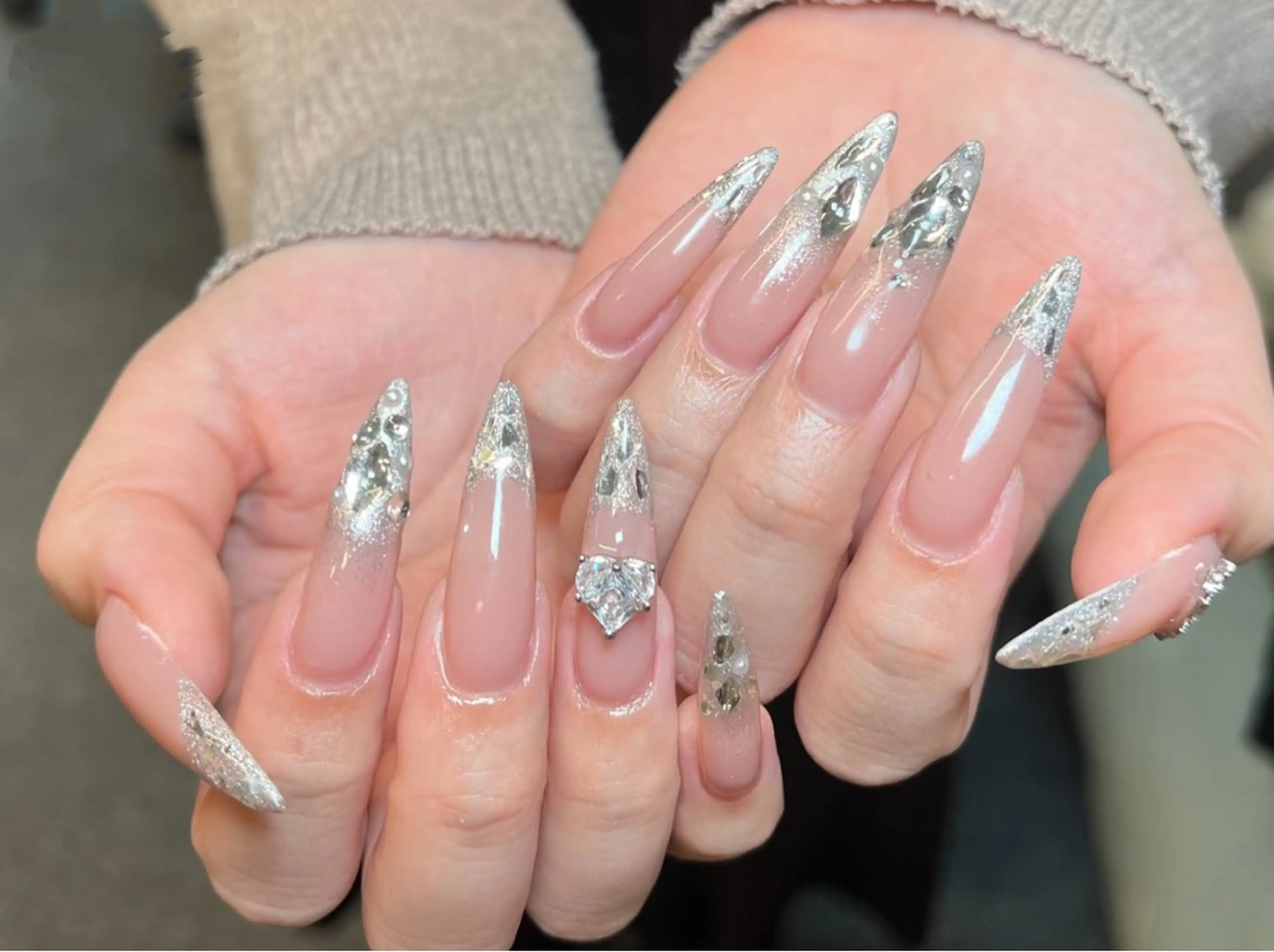 ネイル アートネイル チークネイル 長さ出し フラワーネイル フットネイル YK 美学院のネイルデザイン