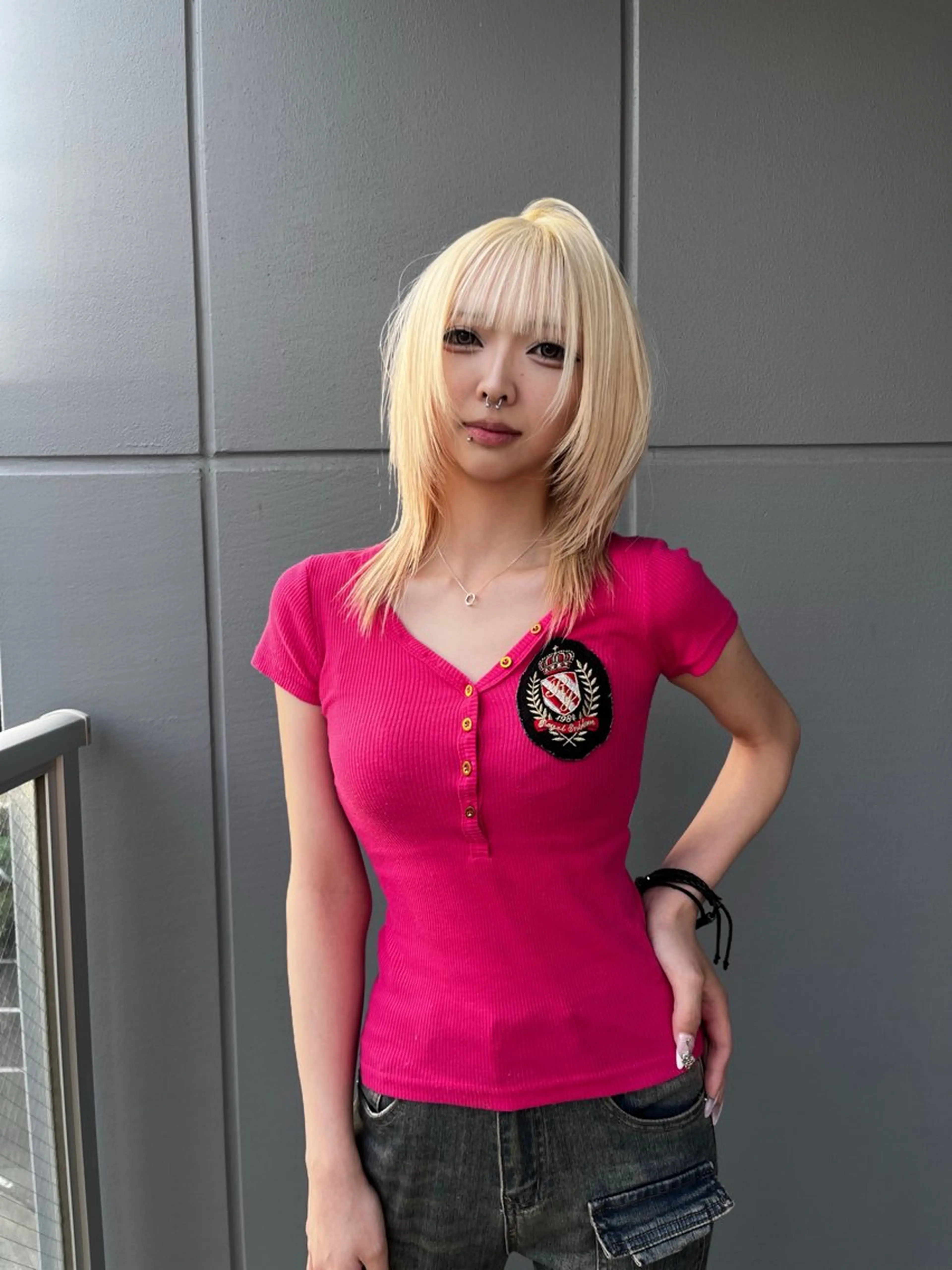 セミロング カラー ブリーチ ケアブリーチ ハイトーンカラー ヘアカラー TOTA 唯一無二カラーのヘアスタイル