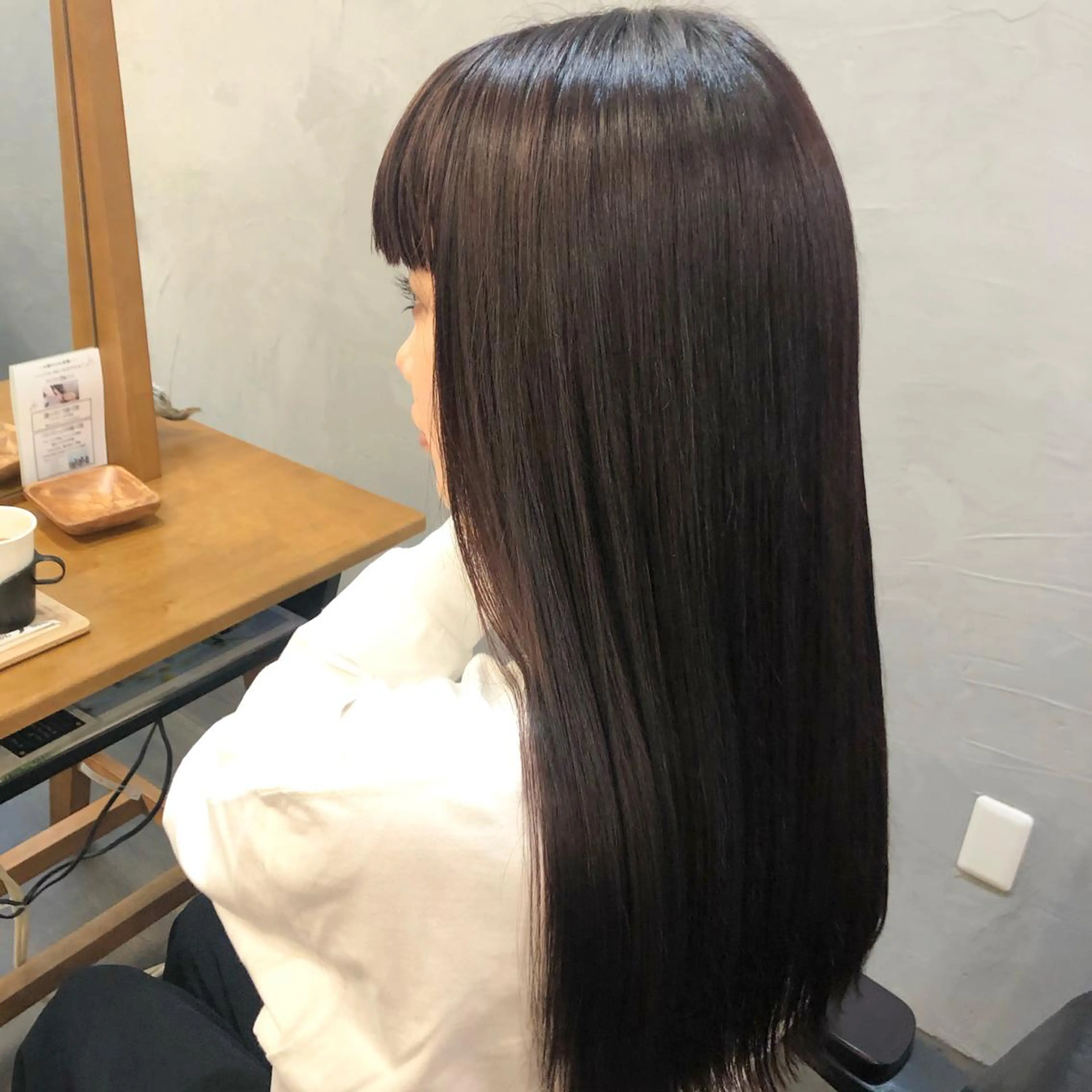 ロング カラー 長井 美佳のヘアスタイル