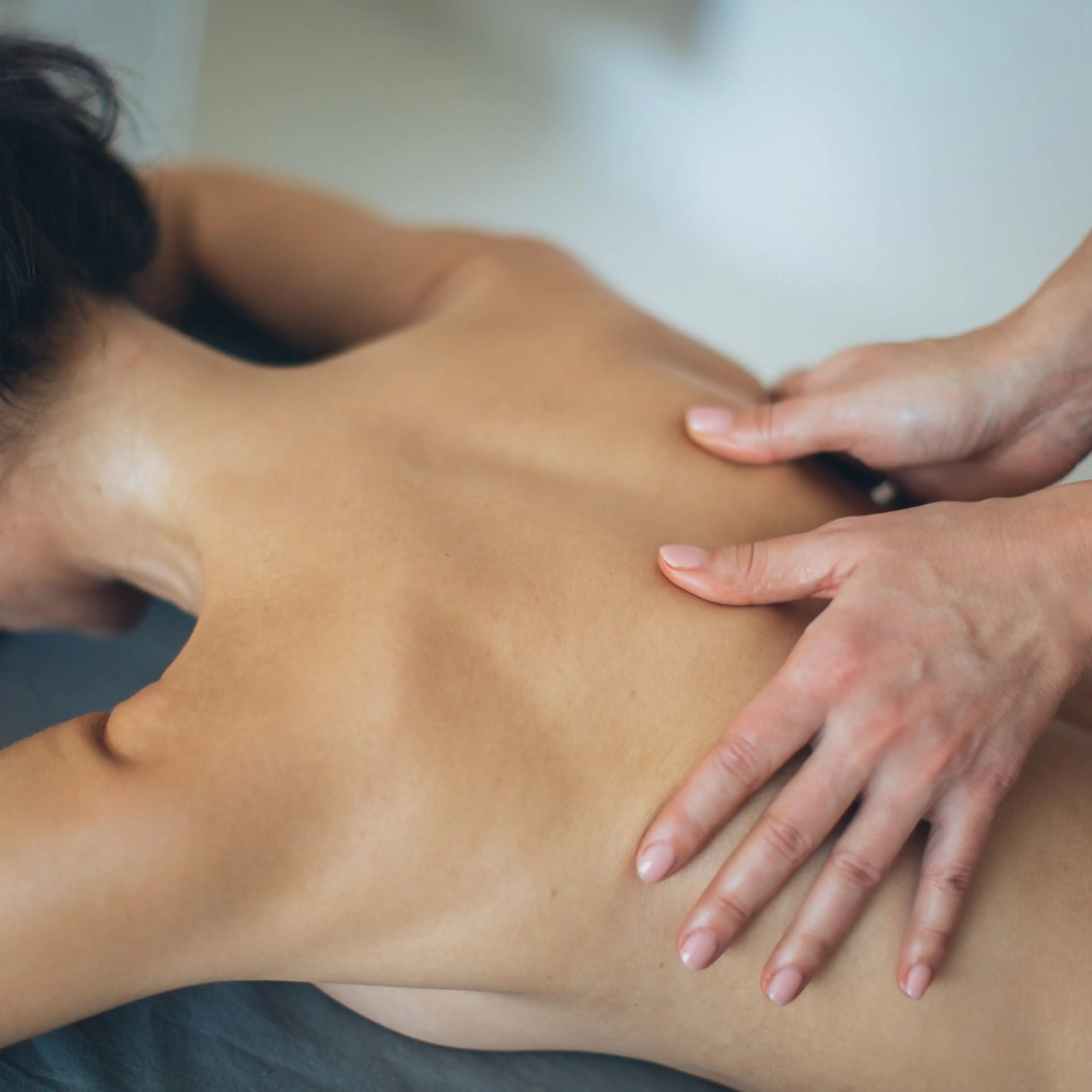 【お試し60分】全身ロミロミ🤲🏼深い疲れを癒すハワイのリズム🌺の写真