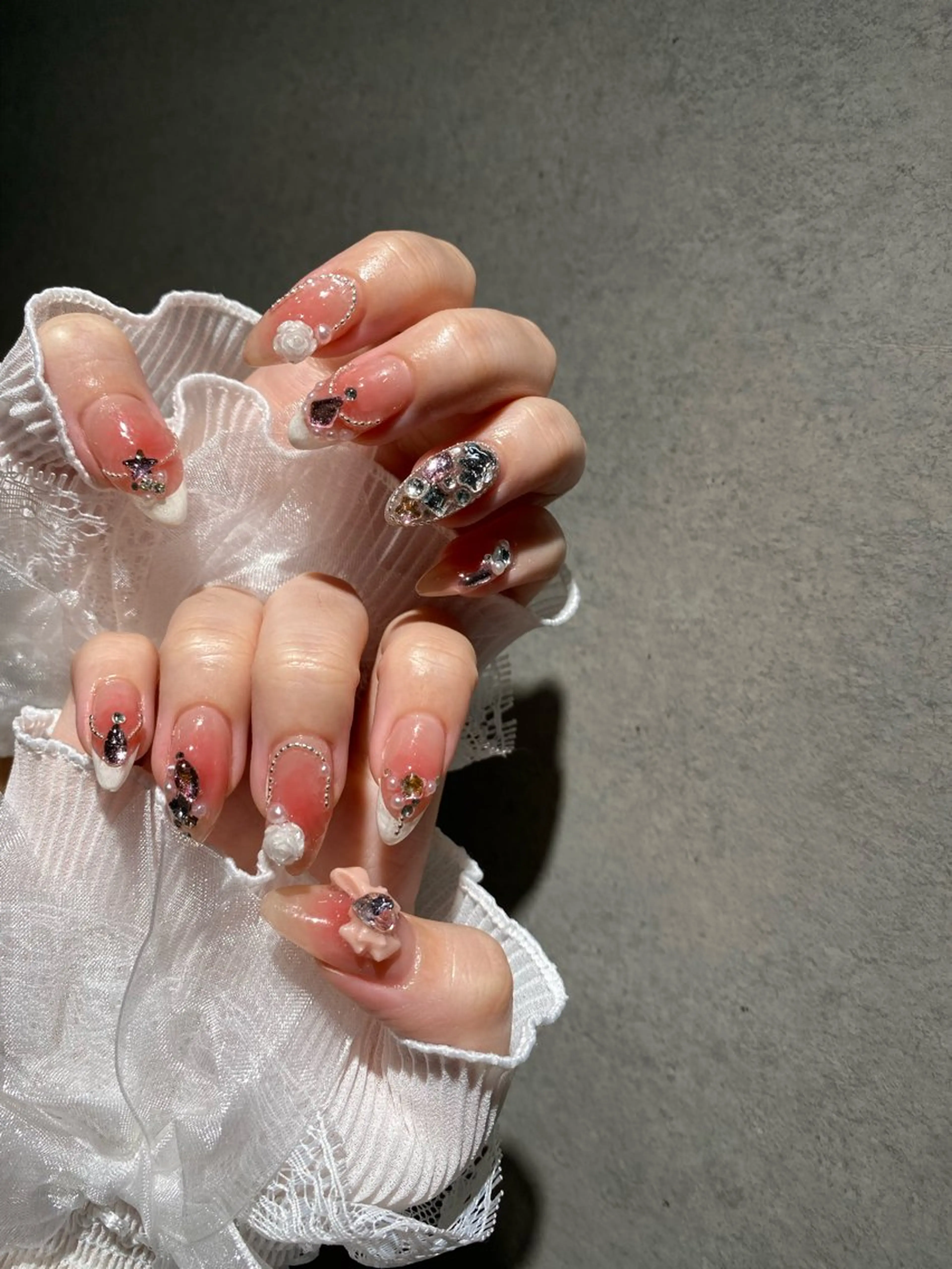 ネイル I-nailロング /ワンホン/キラキラのネイルデザイン