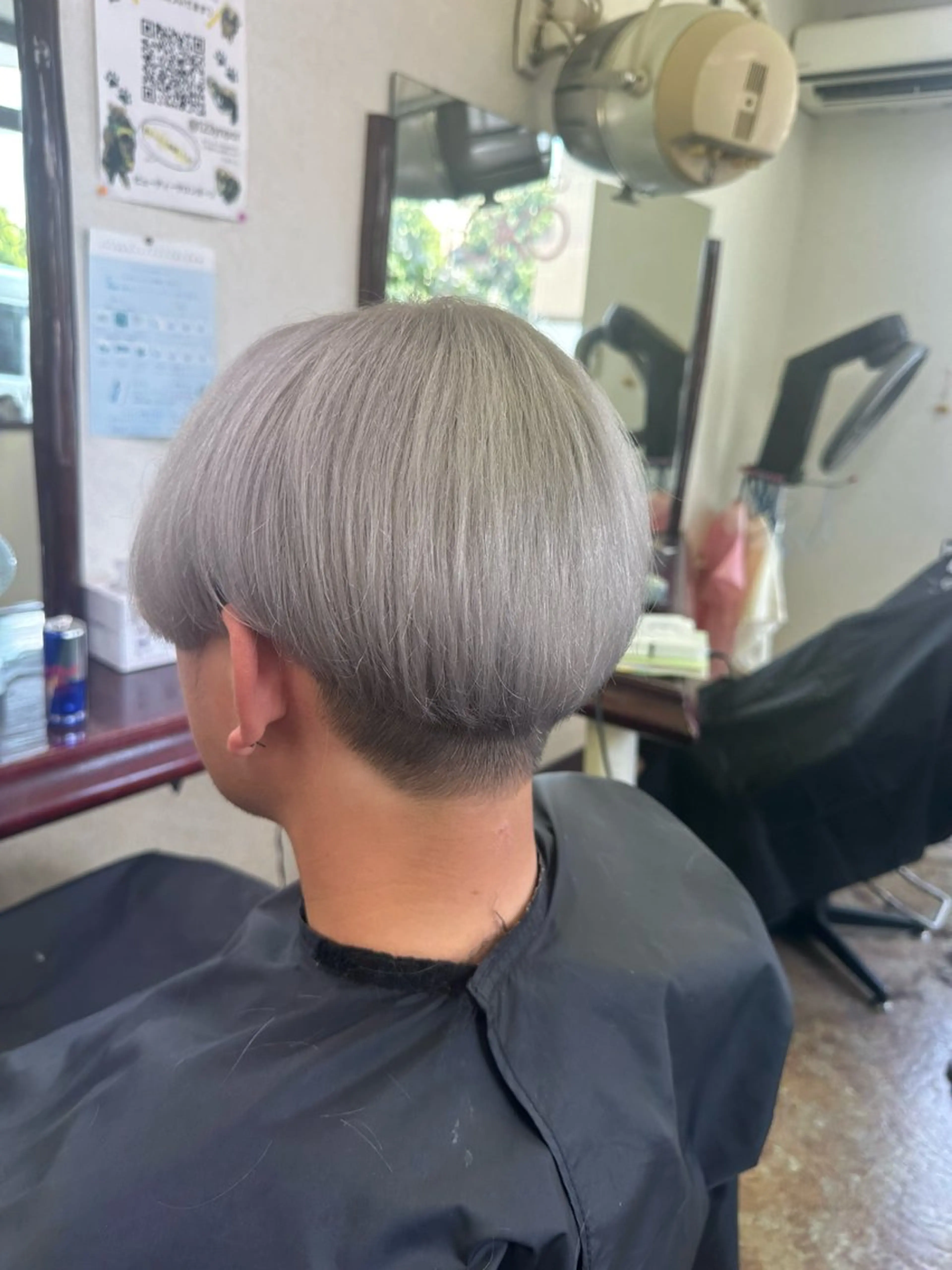 ショート カラー ブリーチ ハイトーンカラー 後藤 弓佳のヘアスタイル