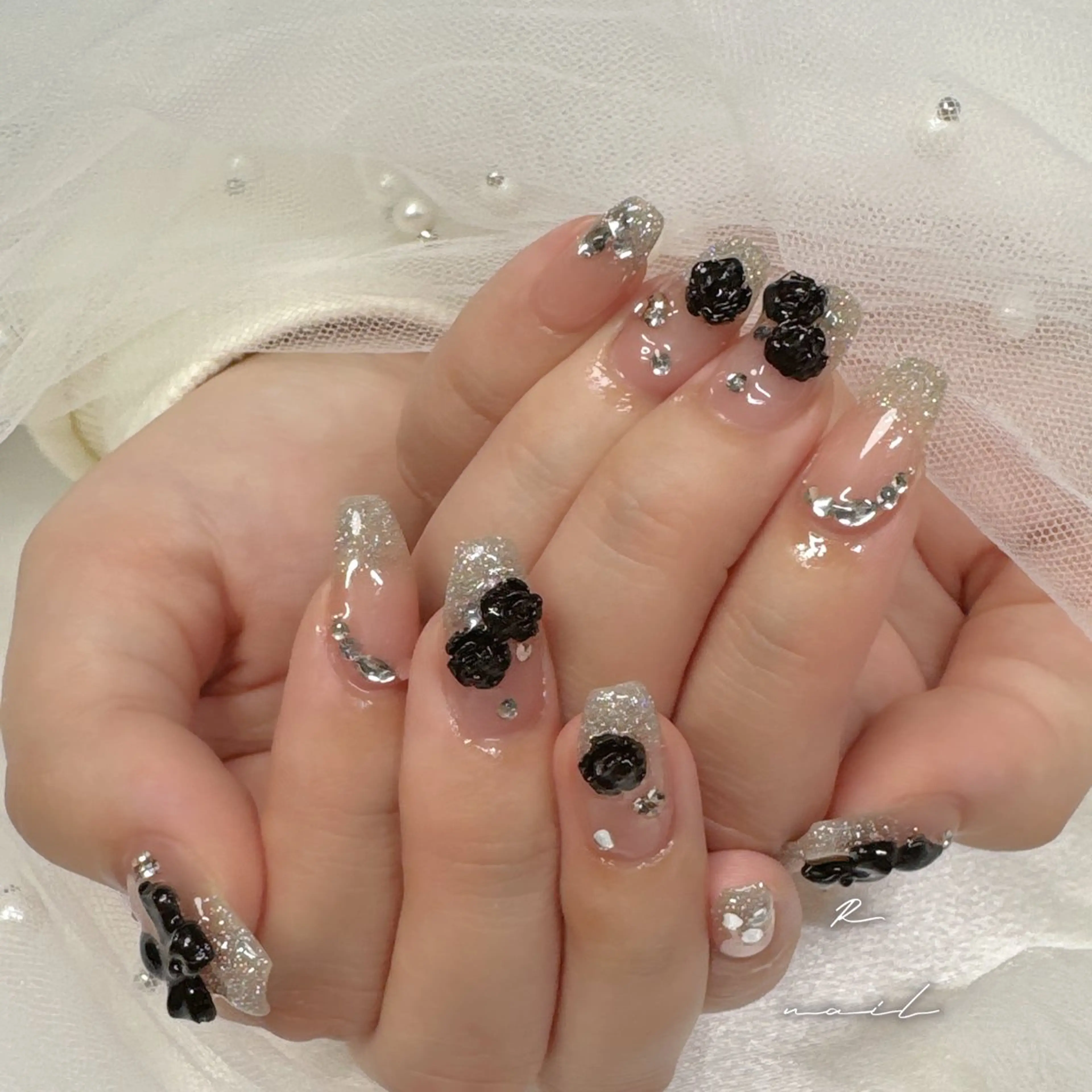 ネイル リボン Rネイルサロン 本八幡店のネイルデザイン