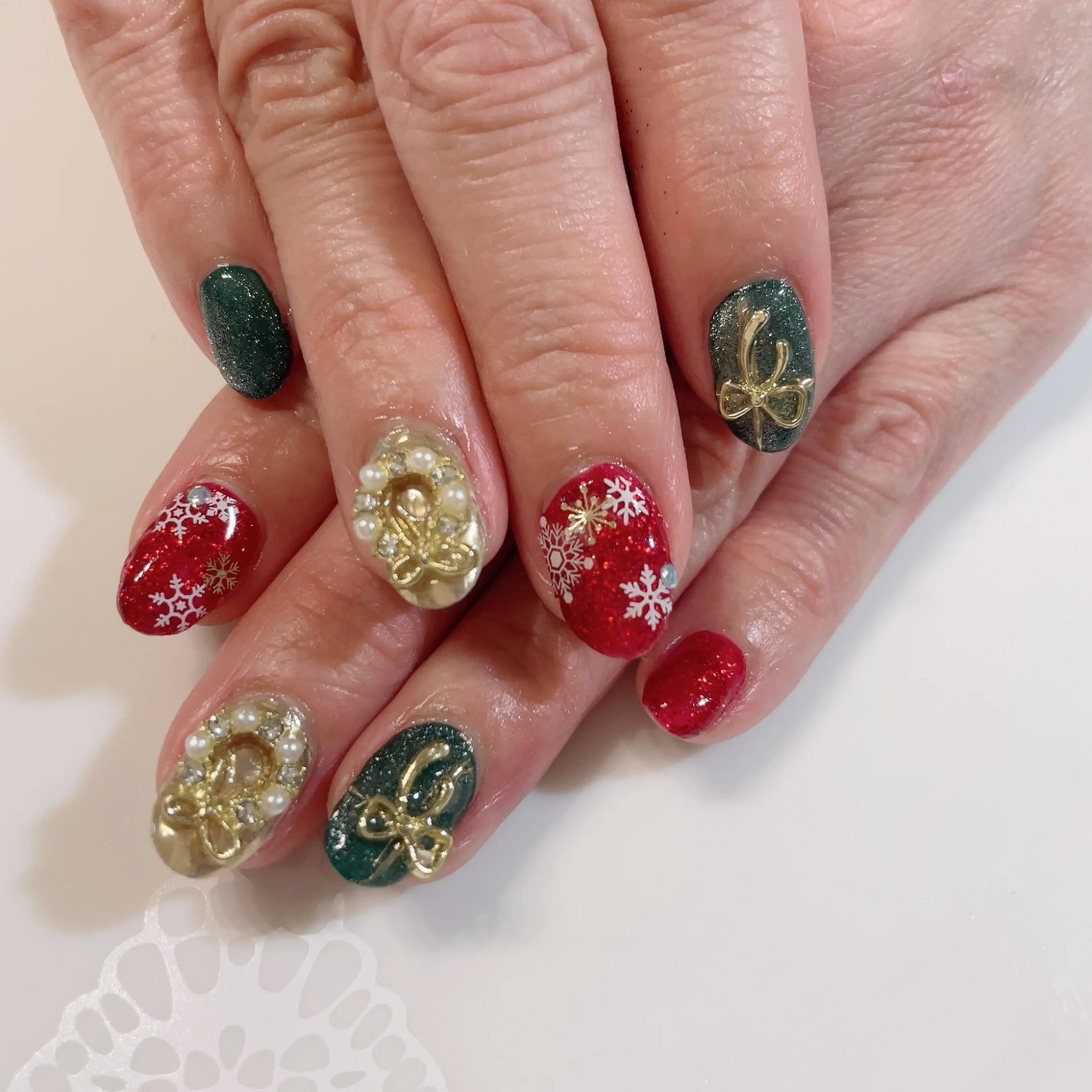 ネイル 冬ネイル クリスマス ハンドネイル * haruのネイルデザイン