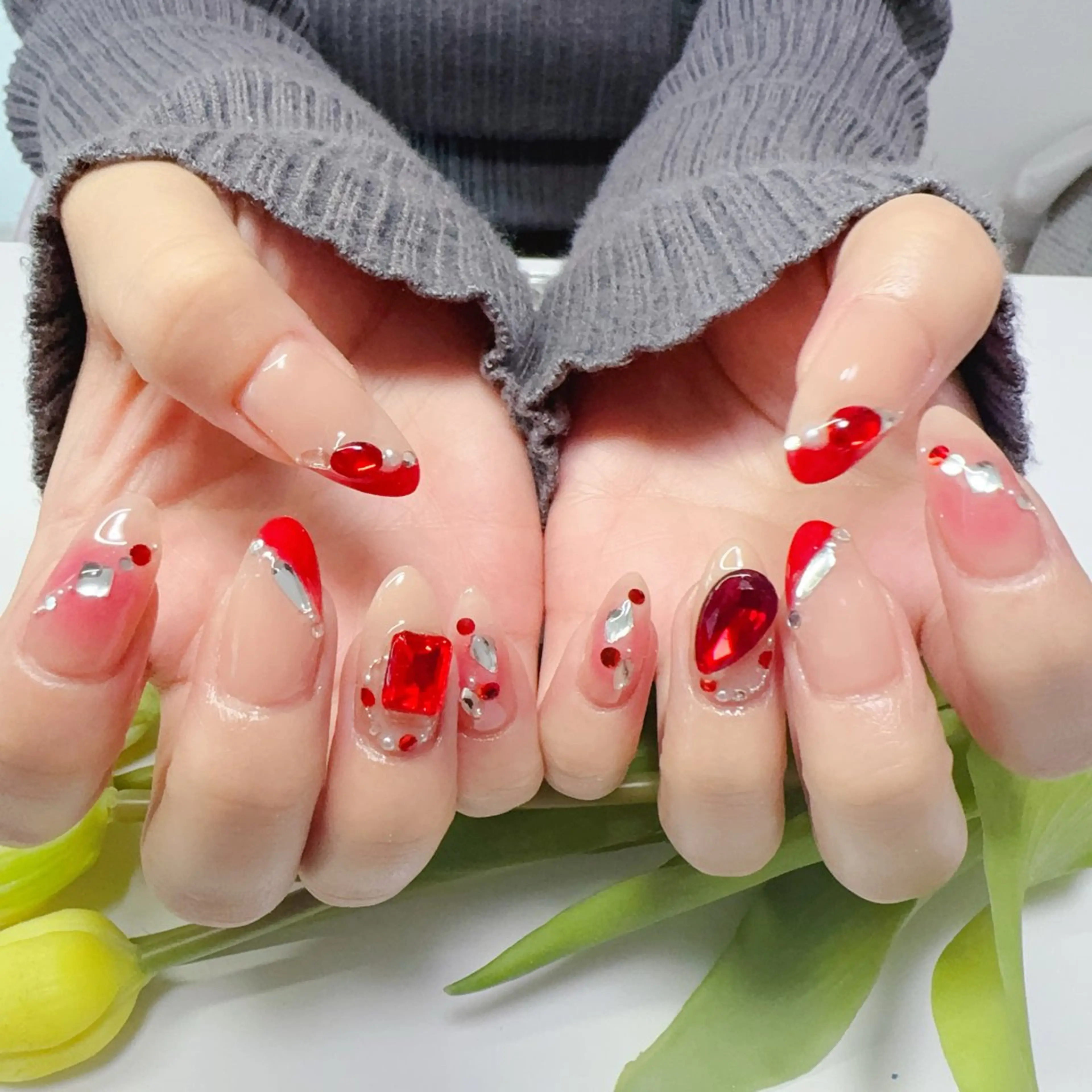 ネイル ハンドネイル YUYI.nail salonのネイルデザイン