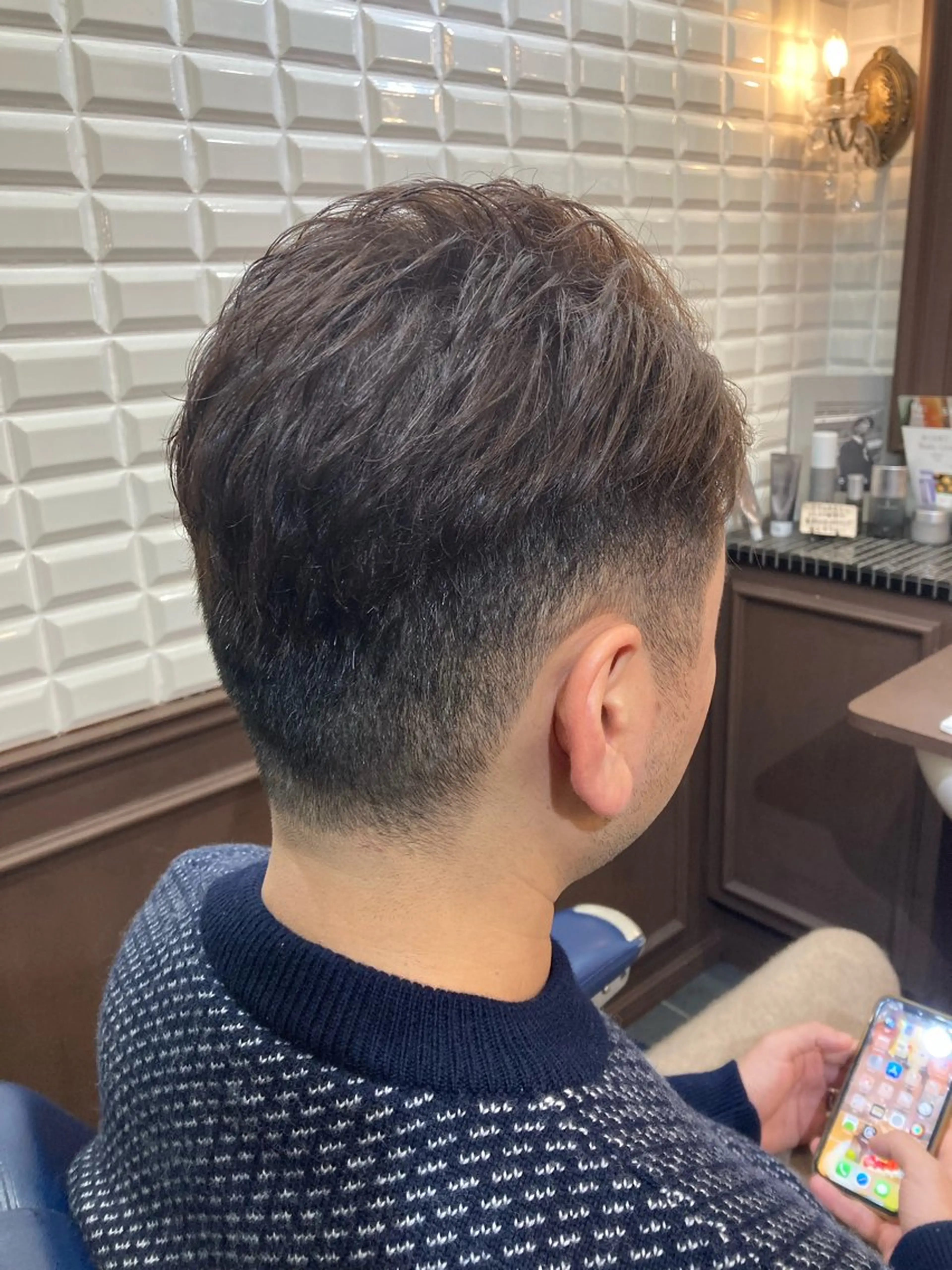 ショート カラー メンズ 刈り上げ ベージュカラー フォギーベージュ カット ヘアカラー トリートメント ルピナス中田店長 山口大地のヘアスタイル