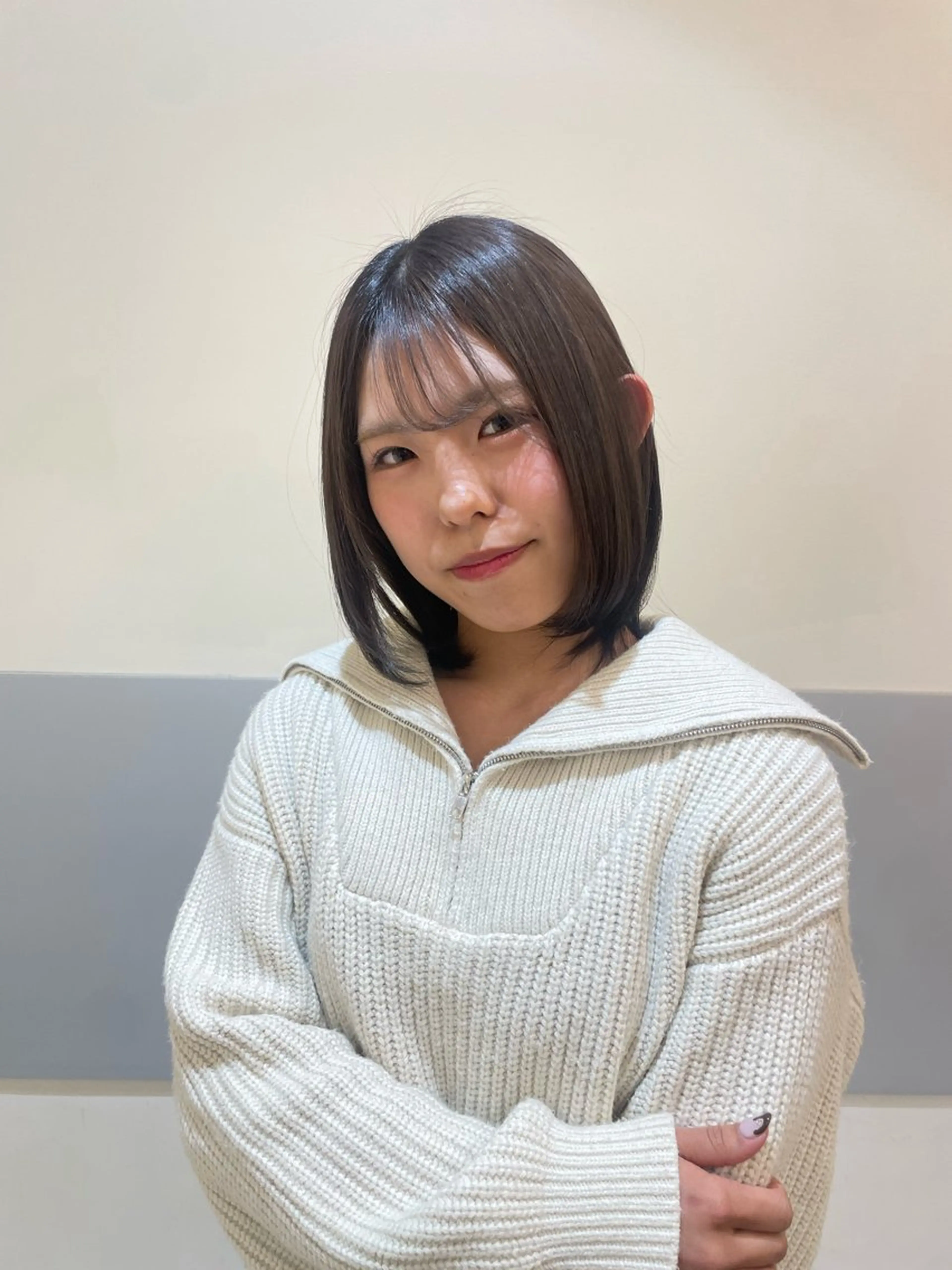 ミディアム 🪸暖色艶カラー/ shiori🫧のヘアスタイル