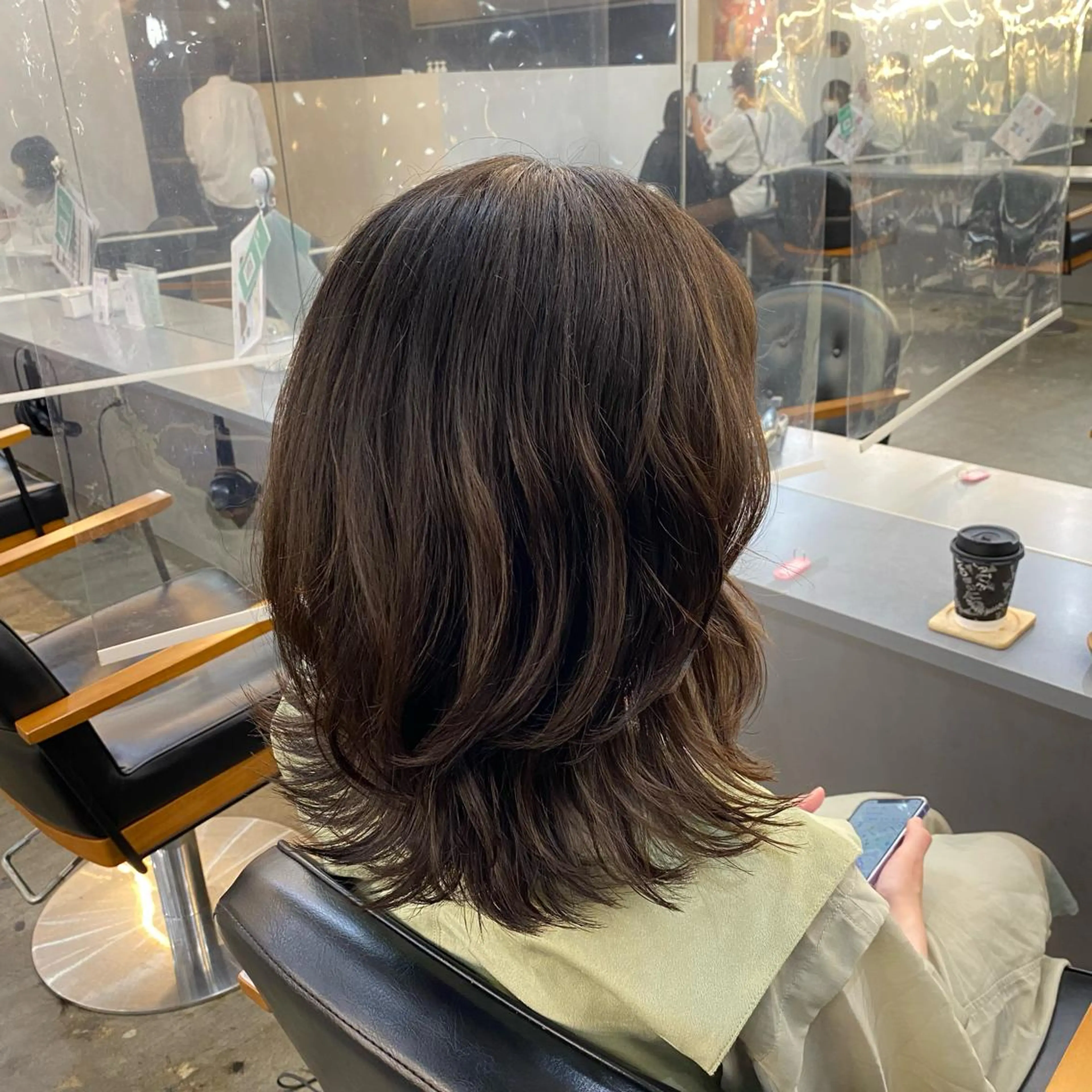 ミディアム くびれヘア レイヤーカット ✂似合わせカット 🦋カラーみやび🪽のヘアスタイル