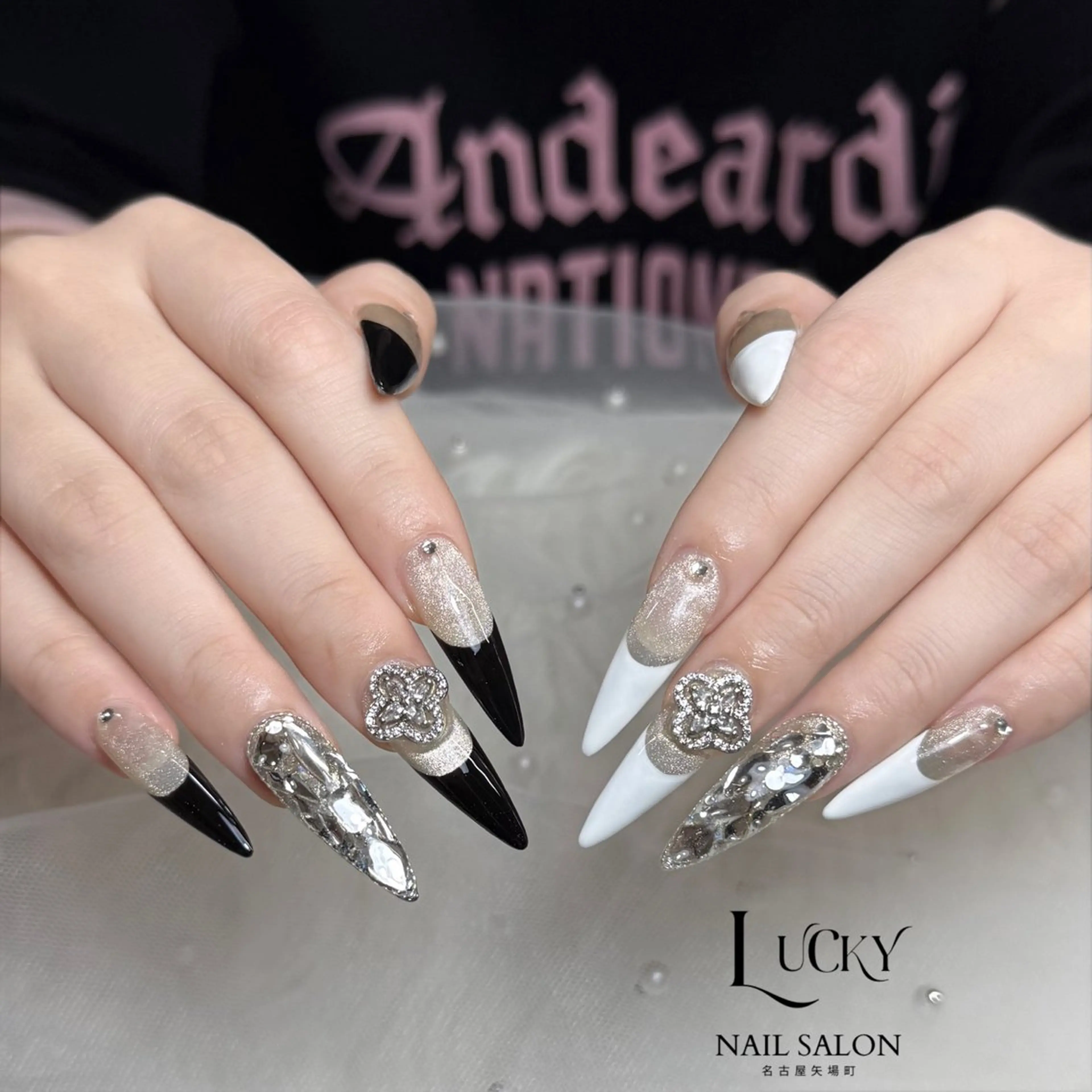 ネイル アートネイル ジェルネイル ロングネイル 持ち込み シンプルネイル ハンドネイル Lucky Nail Salon所属・Lucky Nail Salonのネイルデザイン