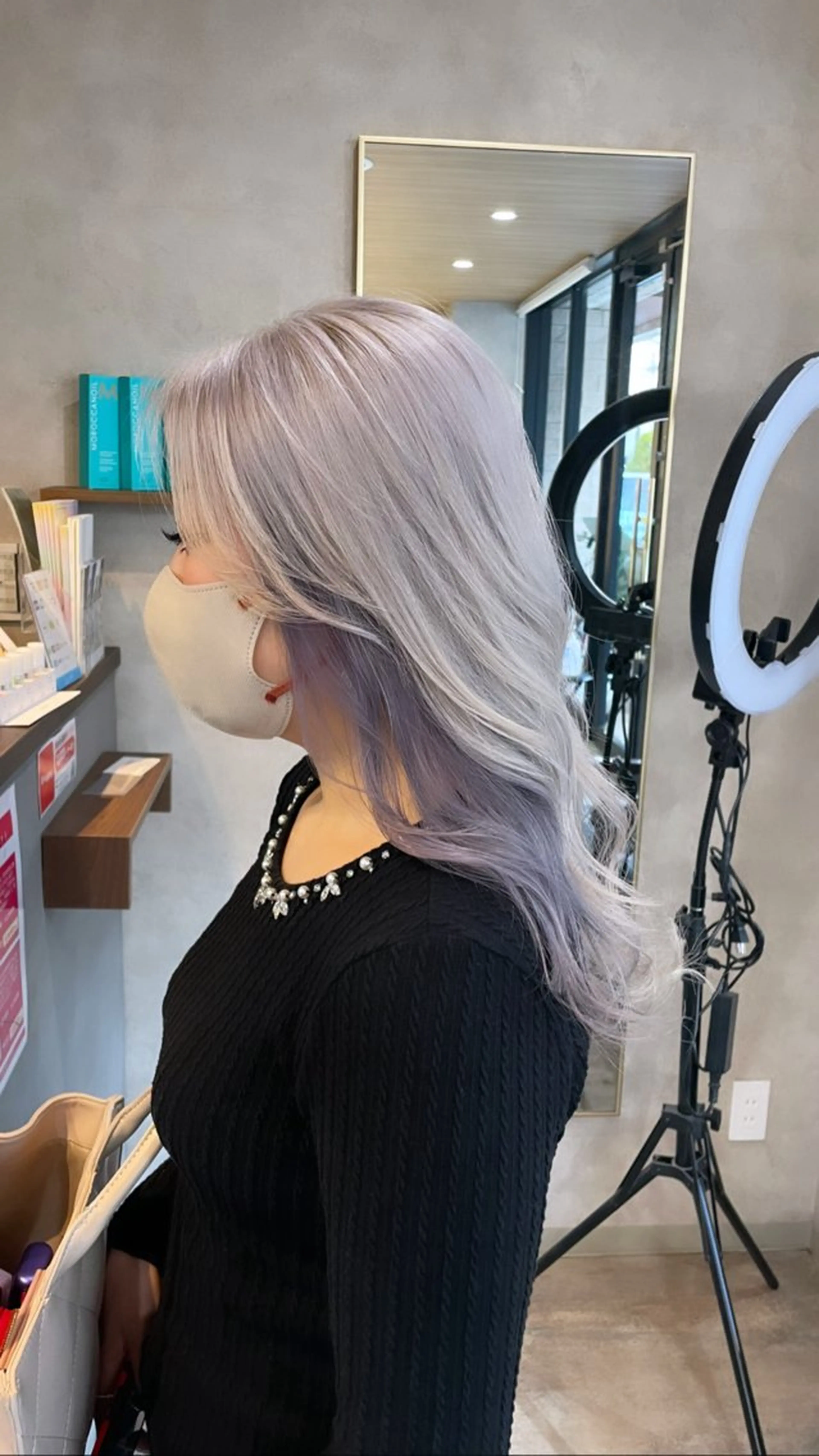 セミロング アッシュ ハイライト 髪質改善 レイヤーカット ウルフカット RIENS♡xrea 山本優舞のヘアスタイル