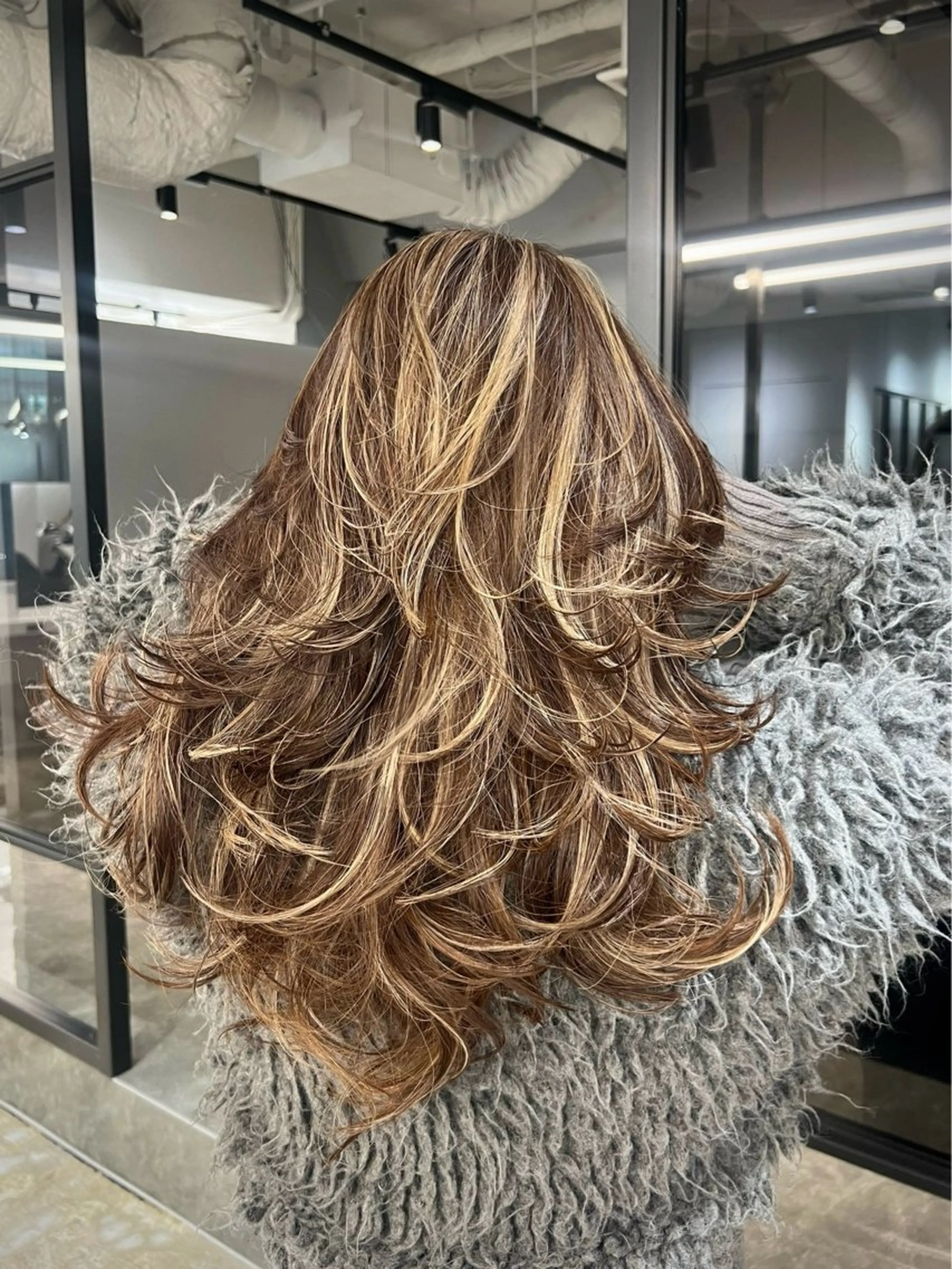 セミロング カラー カット ヘアカラー 💖梅田レイヤー💖 副店長Tsubasaのヘアスタイル