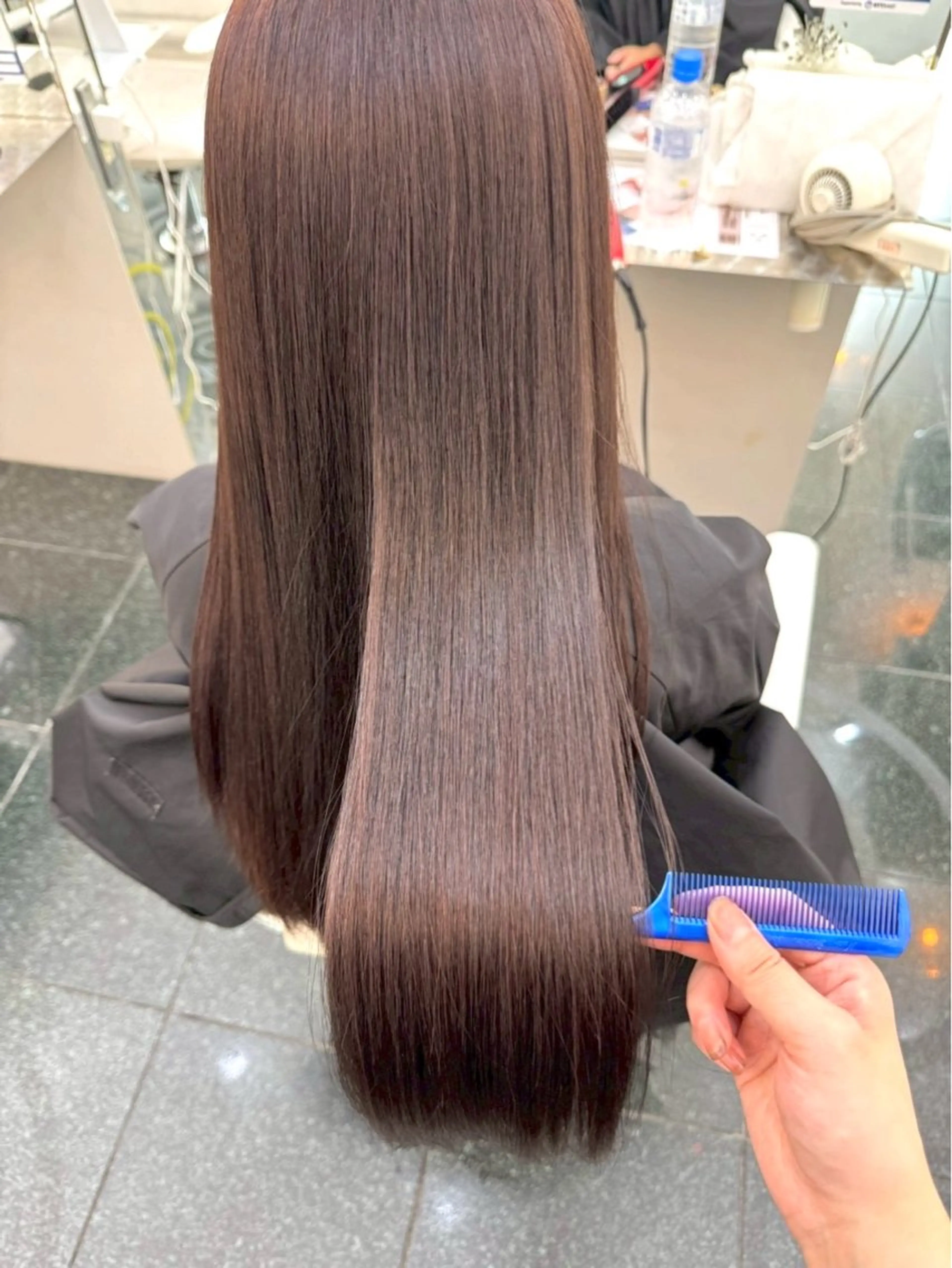 🌿 素髪を整えるストレートケア《カット＋縮毛矯正》の写真