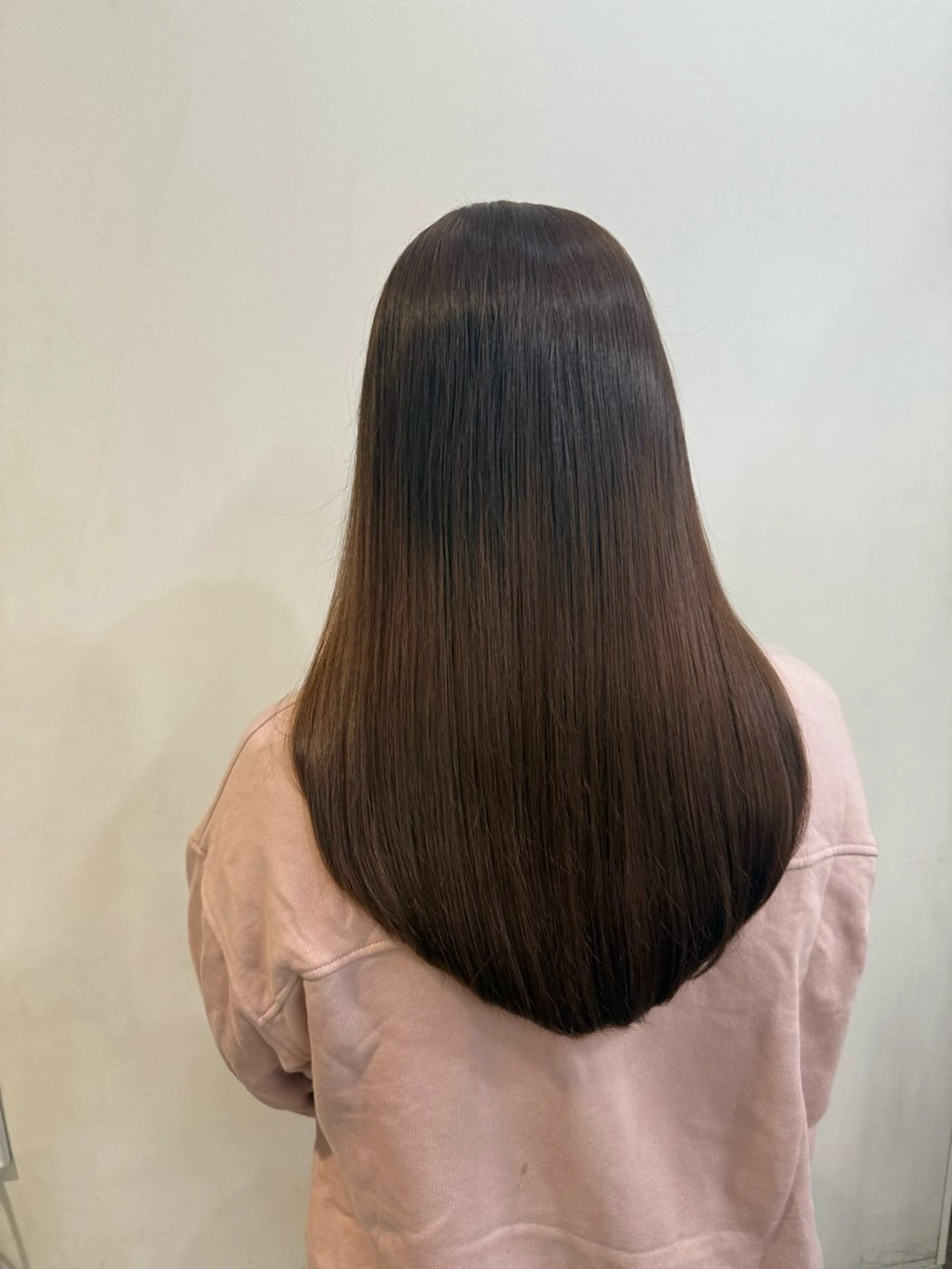 ロング Rinka/レイヤー /透明感カラーのヘアスタイル