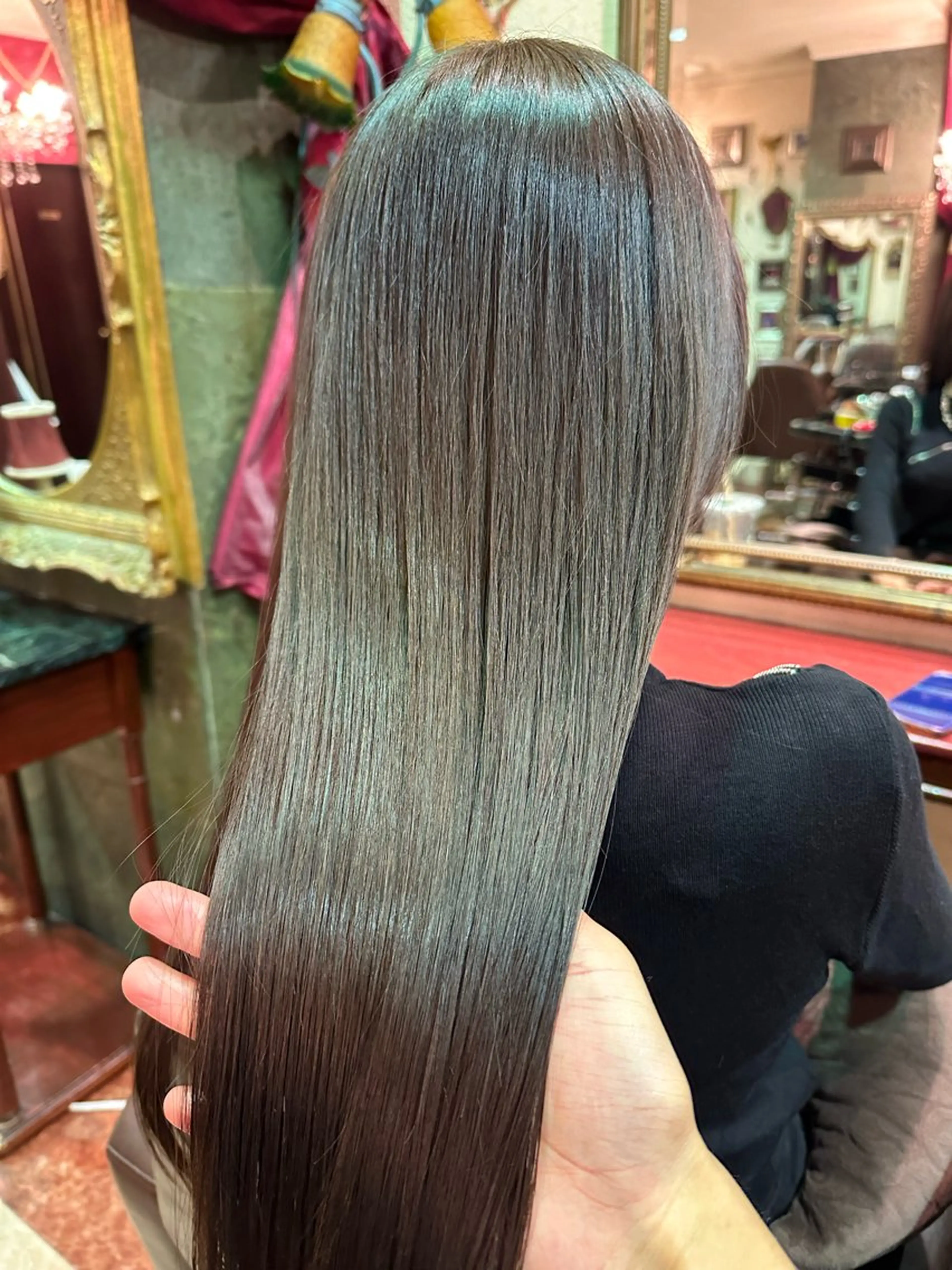 ロング カラー ブラウンカラー 透明感カラー グレージュ トリートメント カット ヘアカラー トリートメント 【レイヤー/韓国風 /髪質改善】RINのヘアスタイル