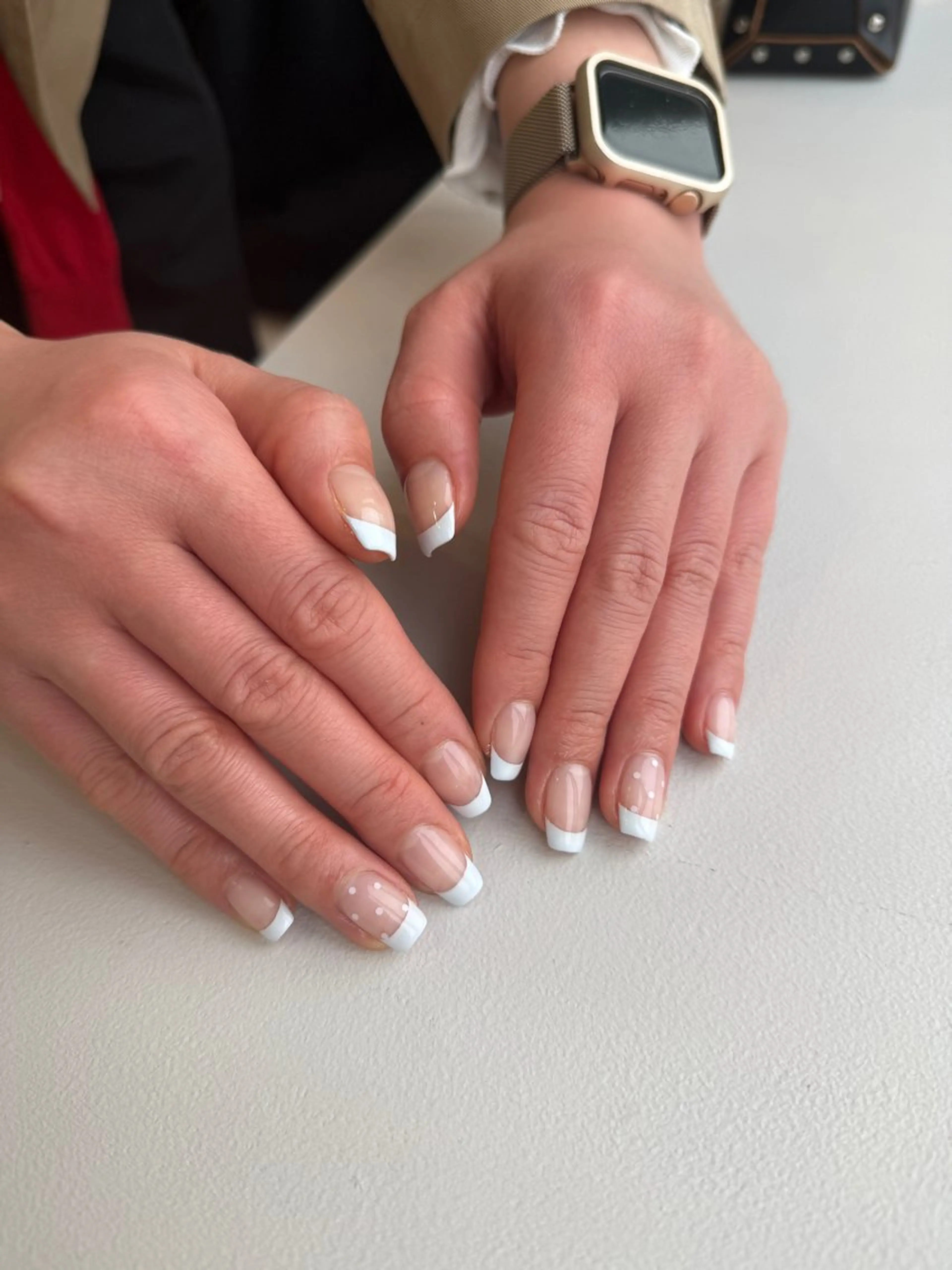 ネイル ハンドネイル MIA LANDHAKATAのネイルデザイン