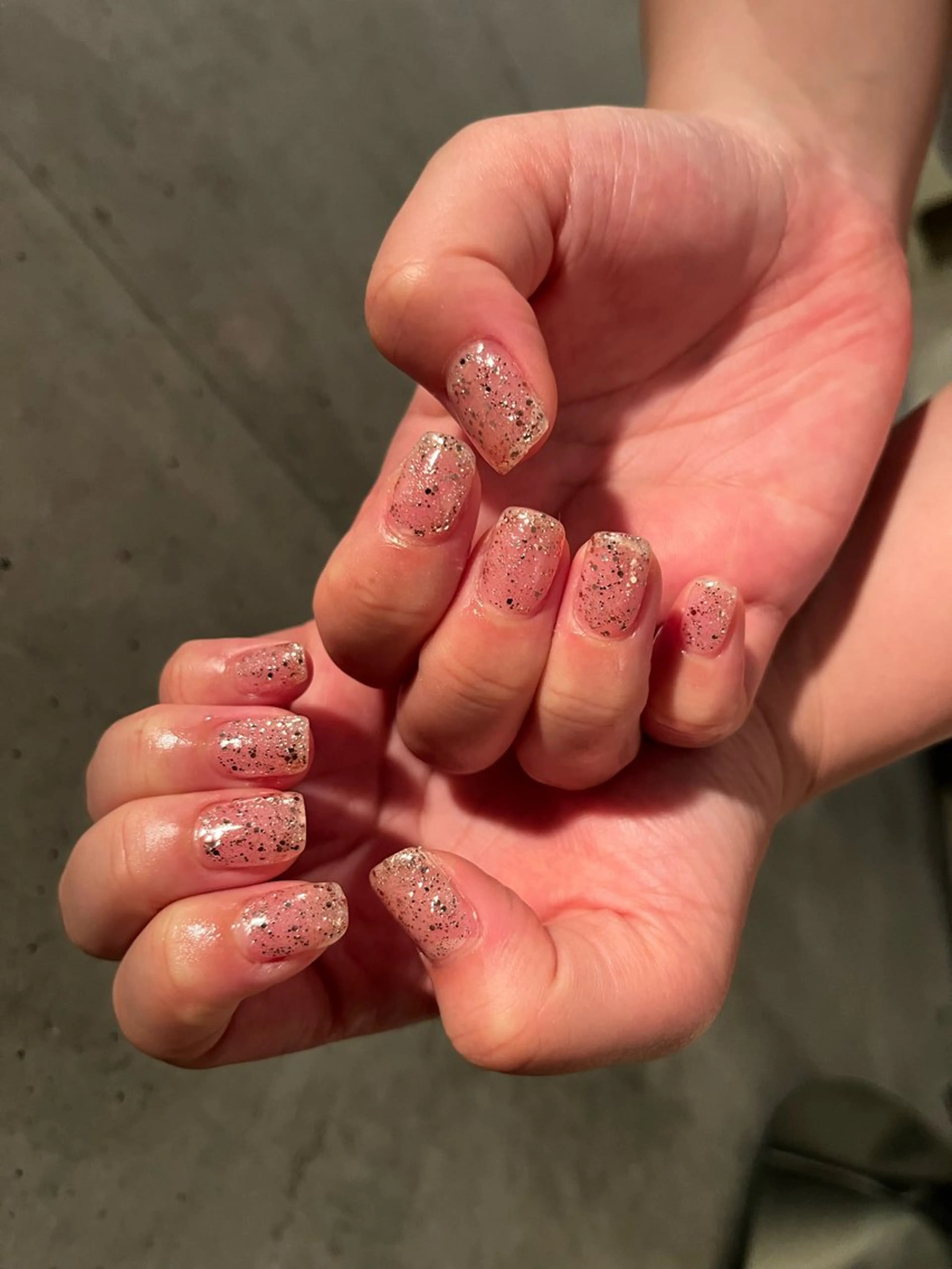 ネイル ラメ(グリッター) ワンカラーネイル ハンドネイル DariL Ayaのネイルデザイン