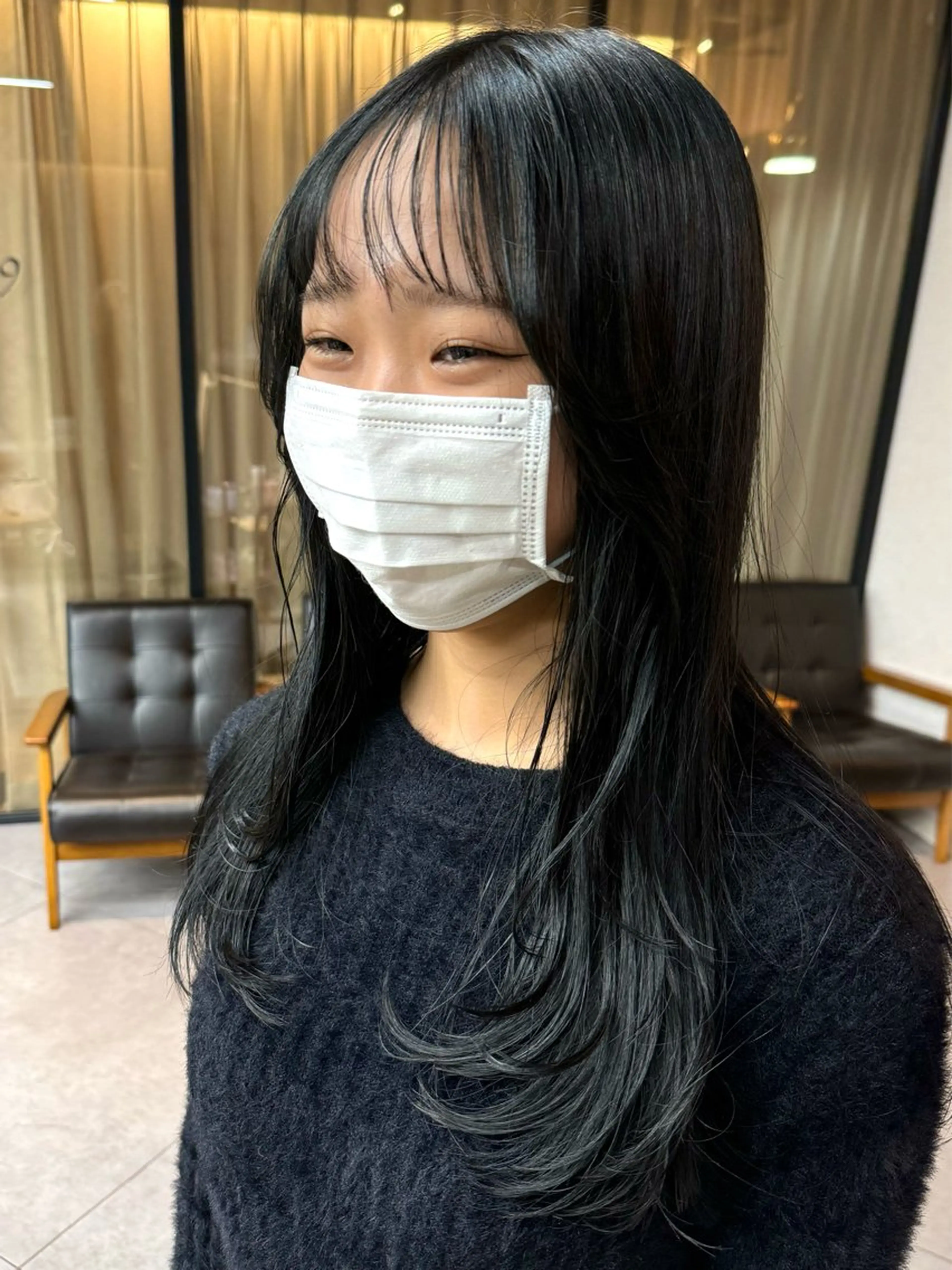 セミロング カラー 黒髪 レイヤーカット ローレイヤー カット ヘアカラー reira/堀江/ 透明感カラーのヘアスタイル