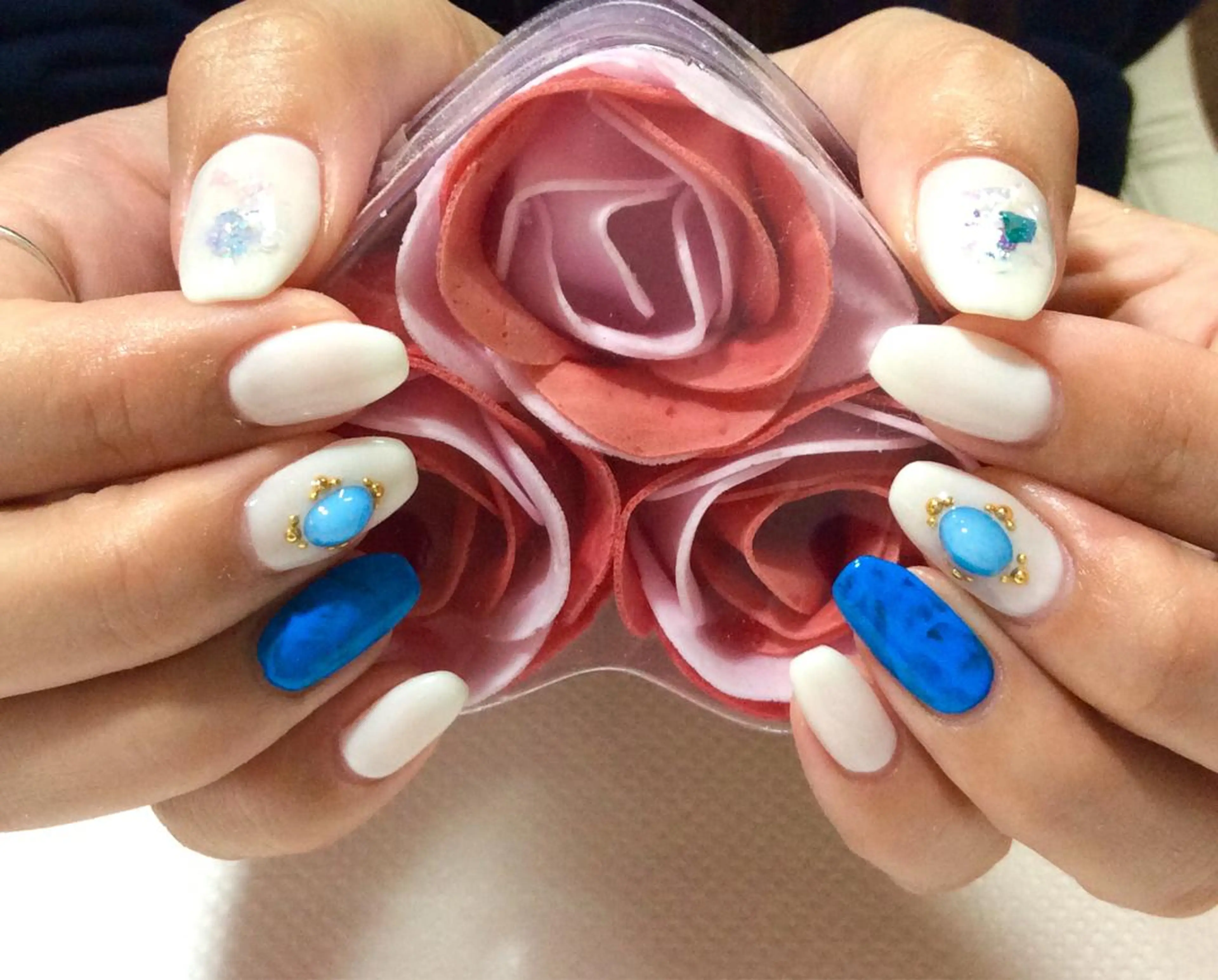 ネイル Eye アイのネイルデザイン