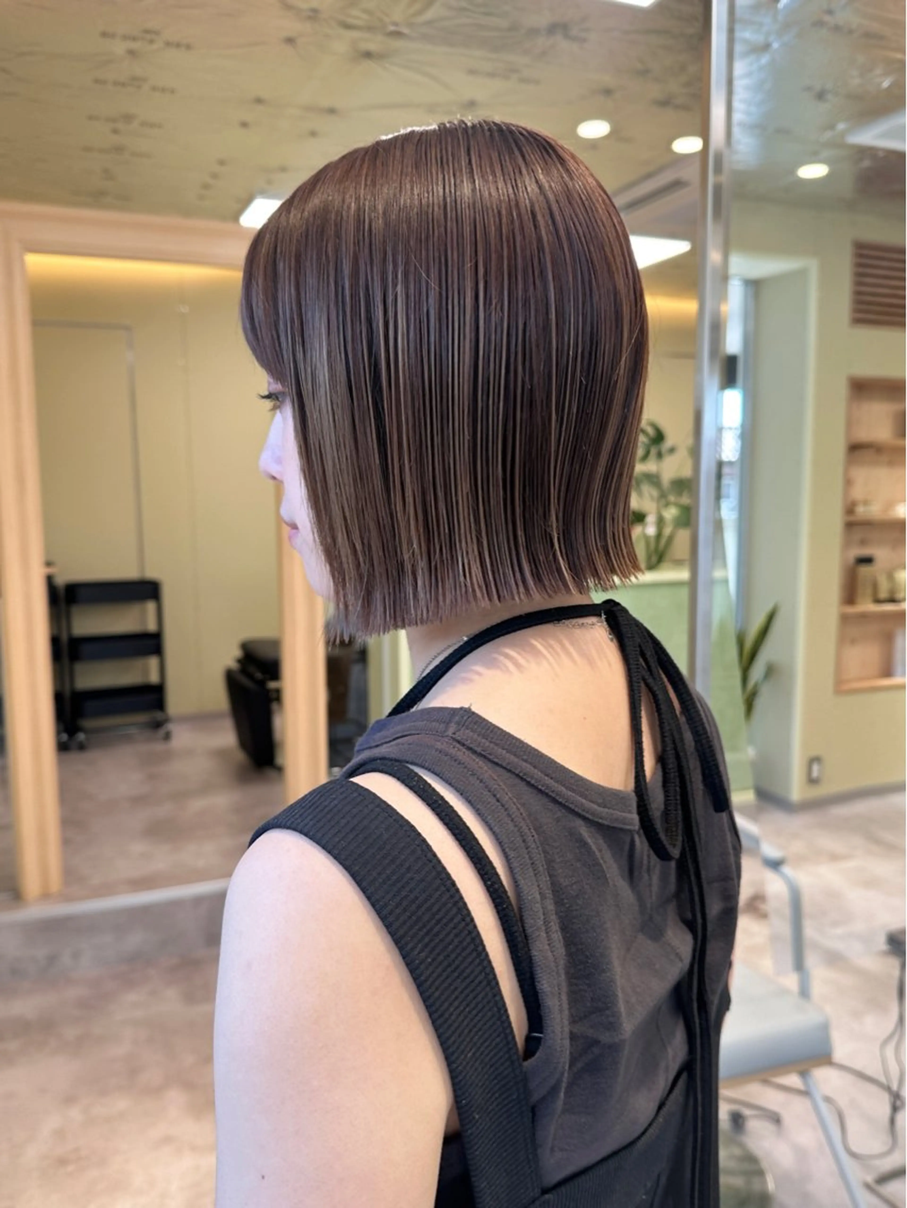 ミディアム カット ヘアカラー ボブ/ぱつっとボブ/ 谷口 海星のヘアスタイル